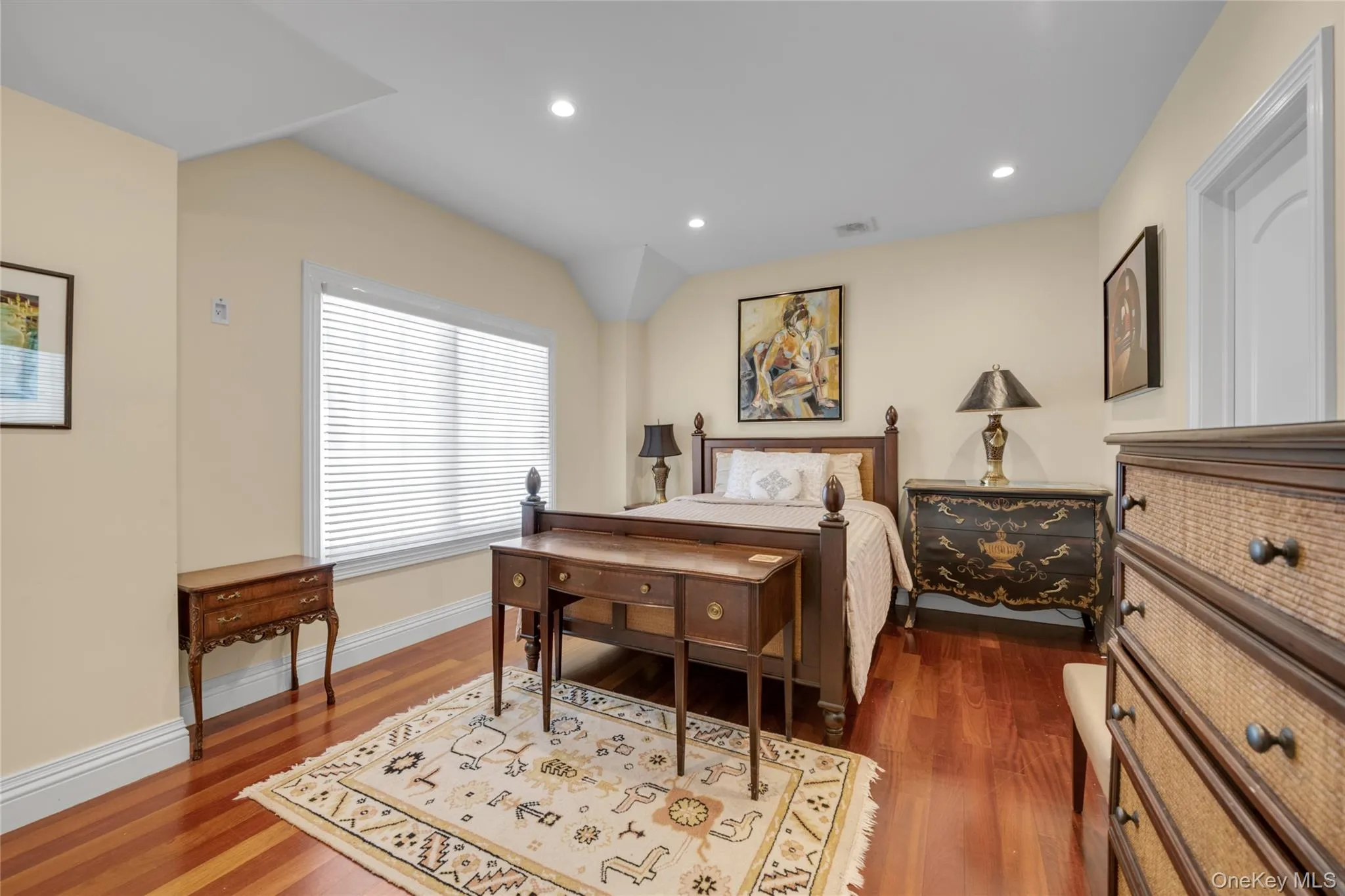 5 Old Field Lane, North Hempstead, NY, 6 Bedrooms Bedrooms, 12 Rooms Rooms,5 BathroomsBathrooms,Residential,For Rent,Old Field,0,975496 5 Old Field Lane, North Hempstead, NY, 6 Bedrooms Bedrooms, 12 Rooms Rooms,5 BathroomsBathrooms,Residential,For Rent,Old Field,0,975496