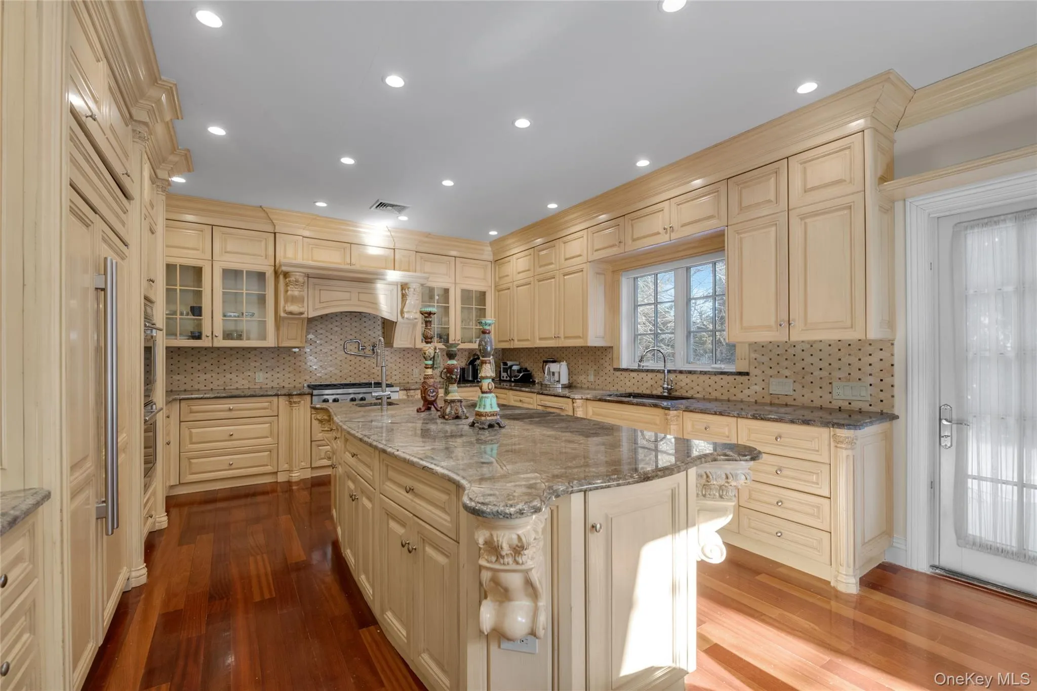 5 Old Field Lane, North Hempstead, NY, 6 Bedrooms Bedrooms, 12 Rooms Rooms,5 BathroomsBathrooms,Residential,For Rent,Old Field,0,975496 5 Old Field Lane, North Hempstead, NY, 6 Bedrooms Bedrooms, 12 Rooms Rooms,5 BathroomsBathrooms,Residential,For Rent,Old Field,0,975496