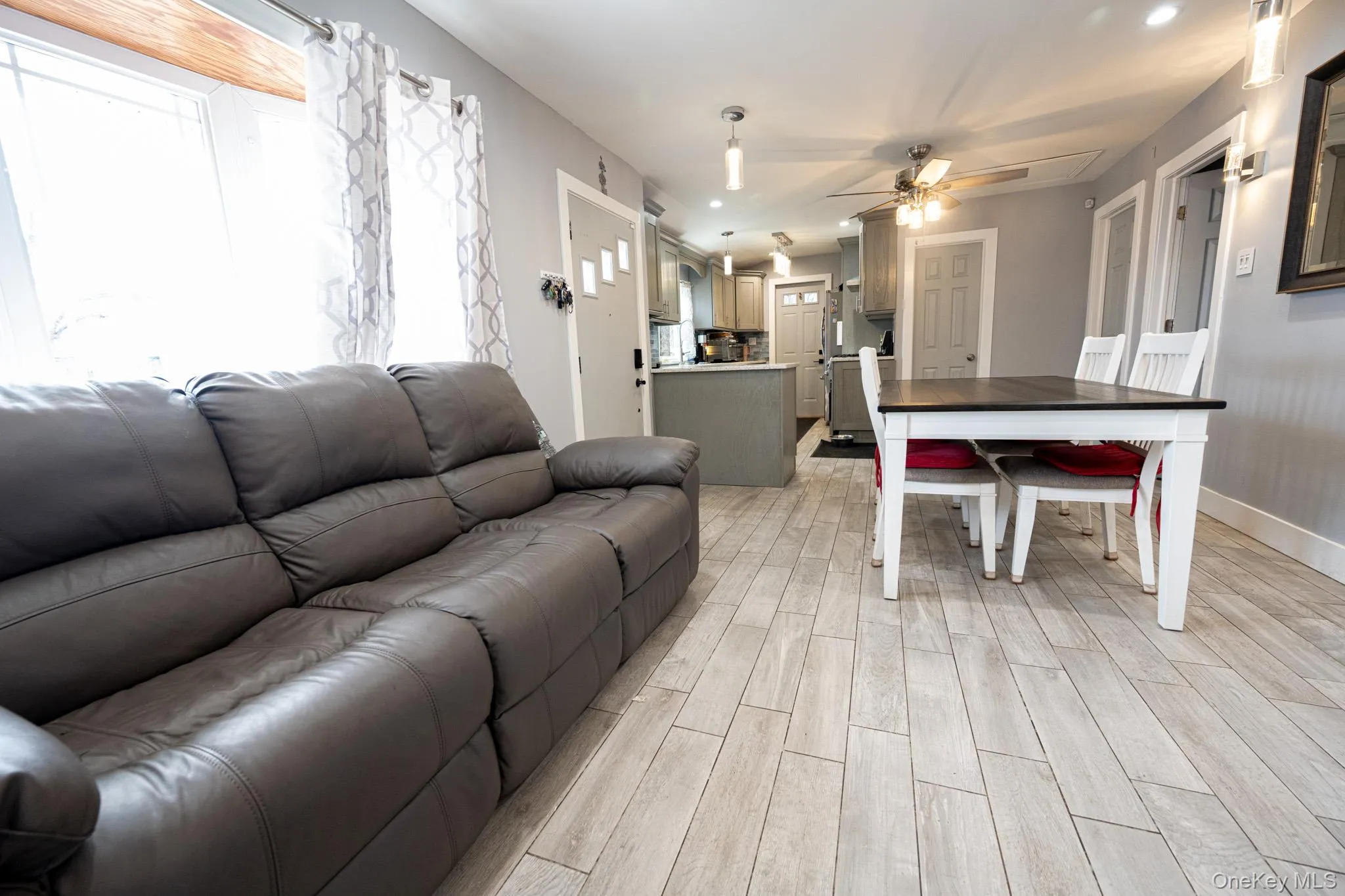 13 Walnut Street, Islip, NY, 4 Bedrooms Bedrooms, 7 Rooms Rooms,2 BathroomsBathrooms,Residential,For Rent,Walnut,0,975516 13 Walnut Street, Islip, NY, 4 Bedrooms Bedrooms, 7 Rooms Rooms,2 BathroomsBathrooms,Residential,For Rent,Walnut,0,975516