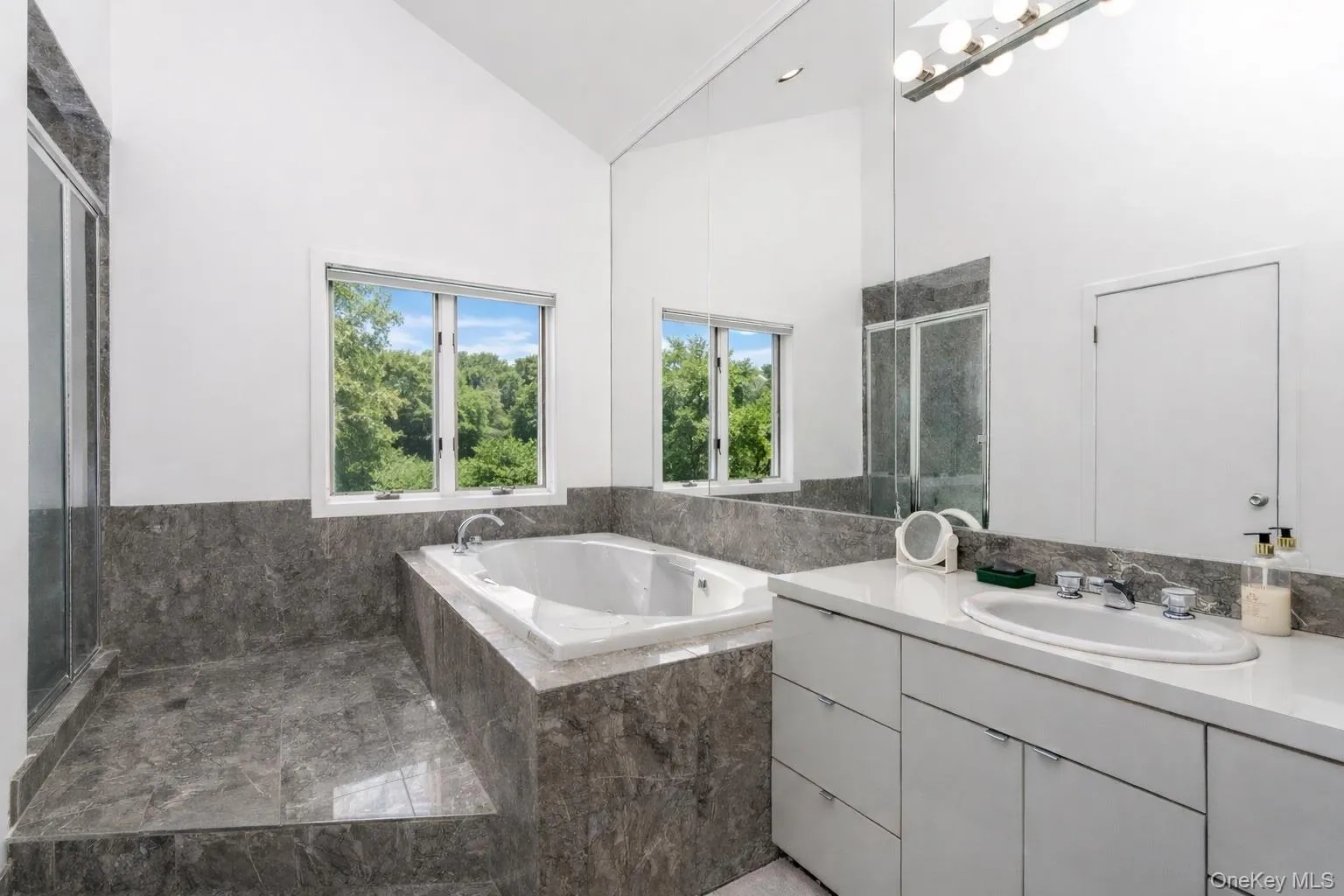 785 The Strand, Southold, NY, 4 Bedrooms Bedrooms, 10 Rooms Rooms,3 BathroomsBathrooms,Residential,For Rent,The Strand,0,975549 785 The Strand, Southold, NY, 4 Bedrooms Bedrooms, 10 Rooms Rooms,3 BathroomsBathrooms,Residential,For Rent,The Strand,0,975549