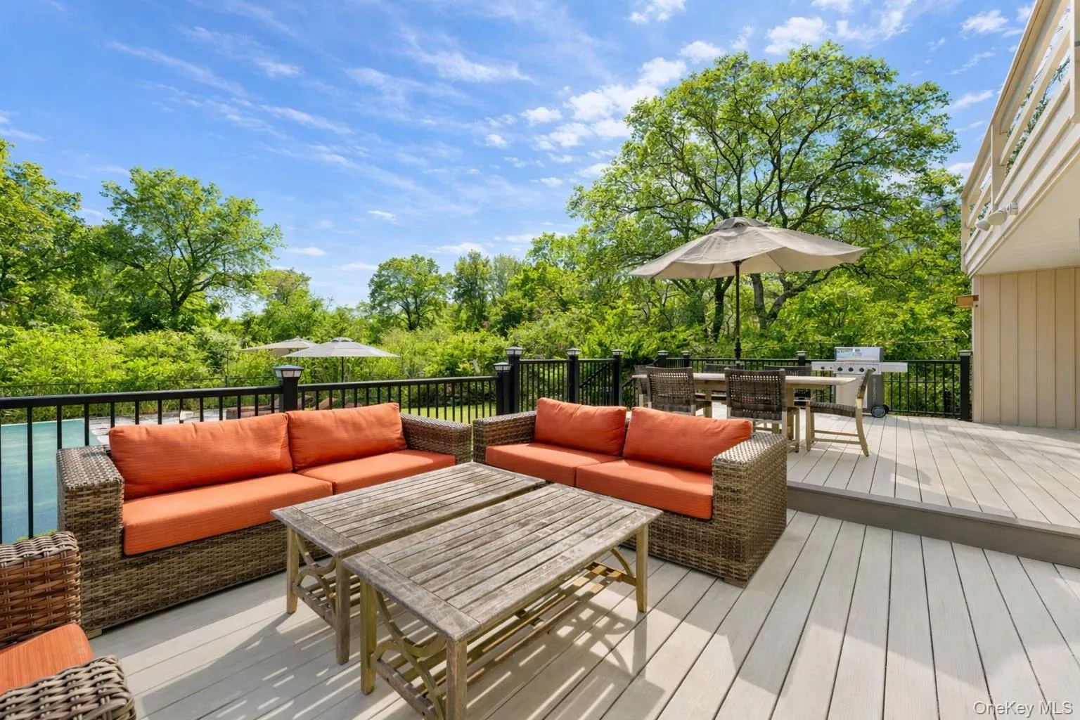 785 The Strand, Southold, NY, 4 Bedrooms Bedrooms, 10 Rooms Rooms,3 BathroomsBathrooms,Residential,For Rent,The Strand,0,975549 785 The Strand, Southold, NY, 4 Bedrooms Bedrooms, 10 Rooms Rooms,3 BathroomsBathrooms,Residential,For Rent,The Strand,0,975549