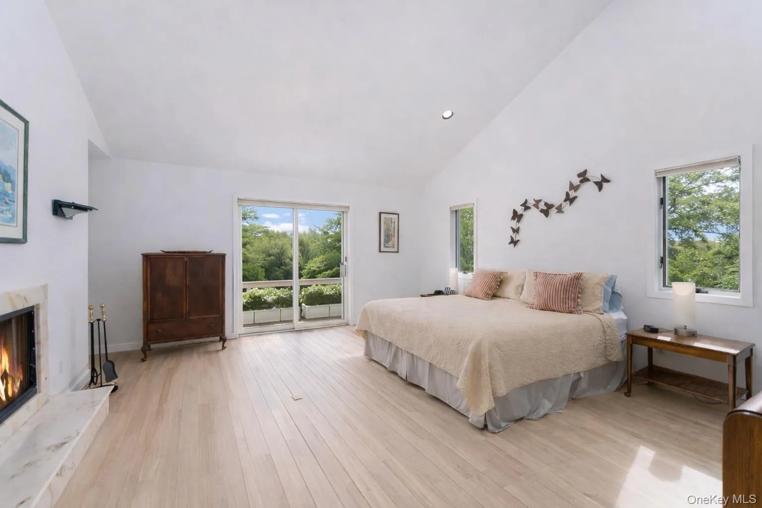 785 The Strand, Southold, NY, 4 Bedrooms Bedrooms, 10 Rooms Rooms,3 BathroomsBathrooms,Residential,For Rent,The Strand,0,975549 785 The Strand, Southold, NY, 4 Bedrooms Bedrooms, 10 Rooms Rooms,3 BathroomsBathrooms,Residential,For Rent,The Strand,0,975549