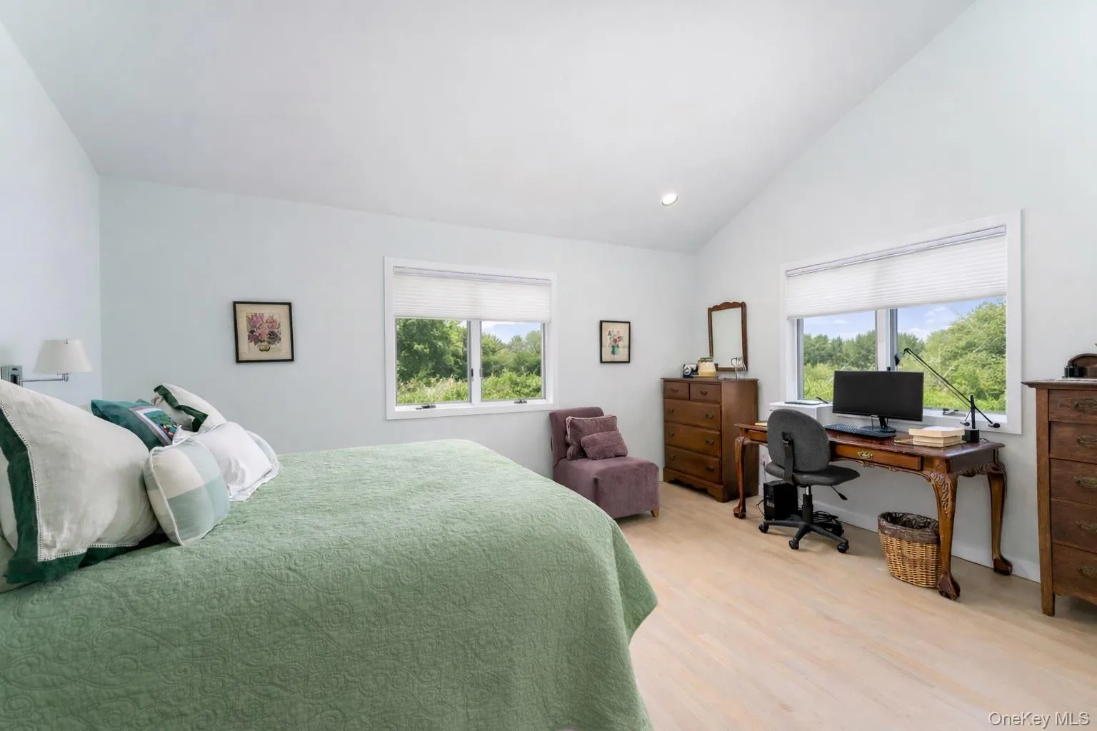 785 The Strand, Southold, NY, 4 Bedrooms Bedrooms, 10 Rooms Rooms,3 BathroomsBathrooms,Residential,For Rent,The Strand,0,975549 785 The Strand, Southold, NY, 4 Bedrooms Bedrooms, 10 Rooms Rooms,3 BathroomsBathrooms,Residential,For Rent,The Strand,0,975549