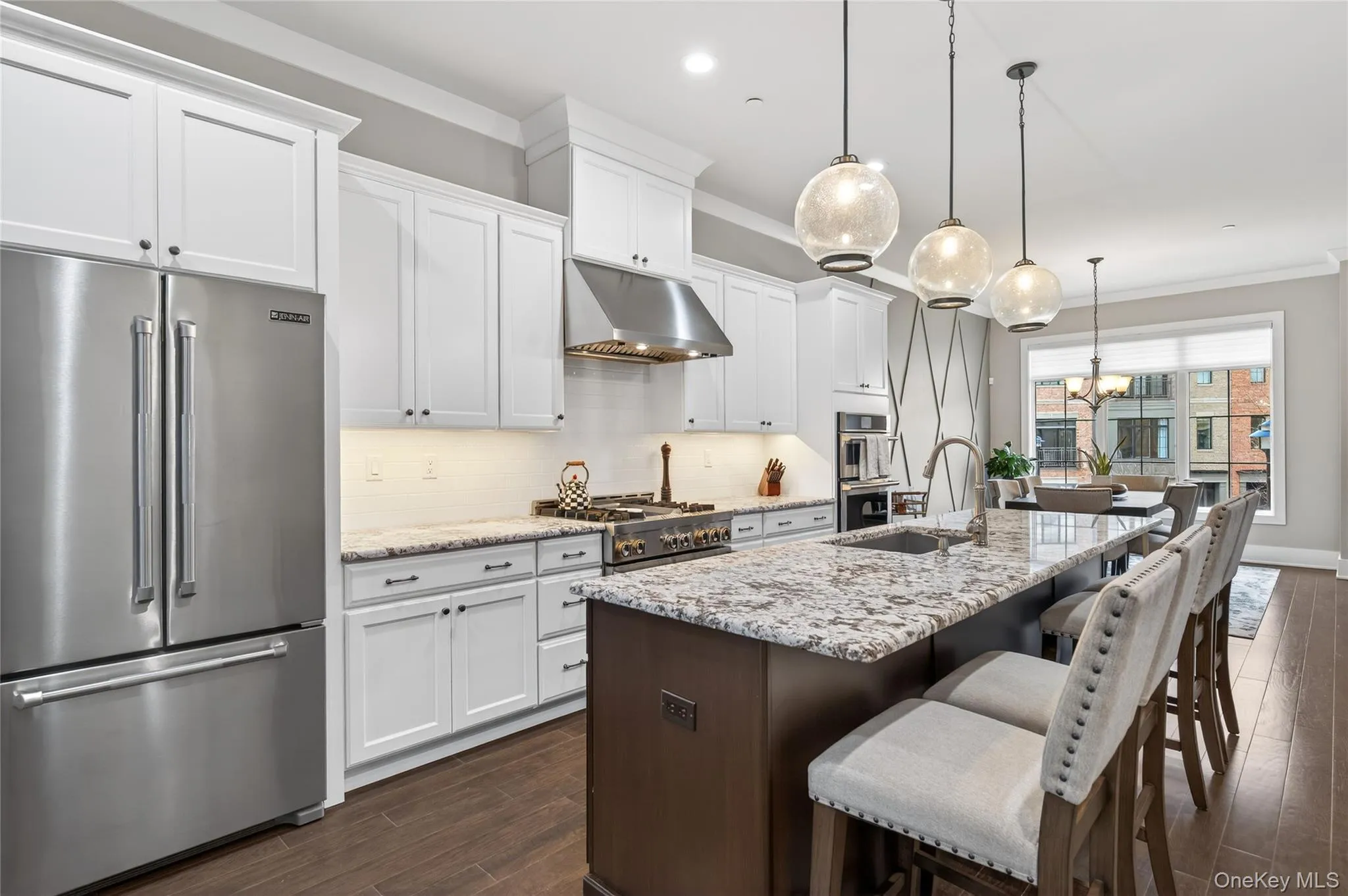 Main level - 2nd fl Main level - 2nd fl