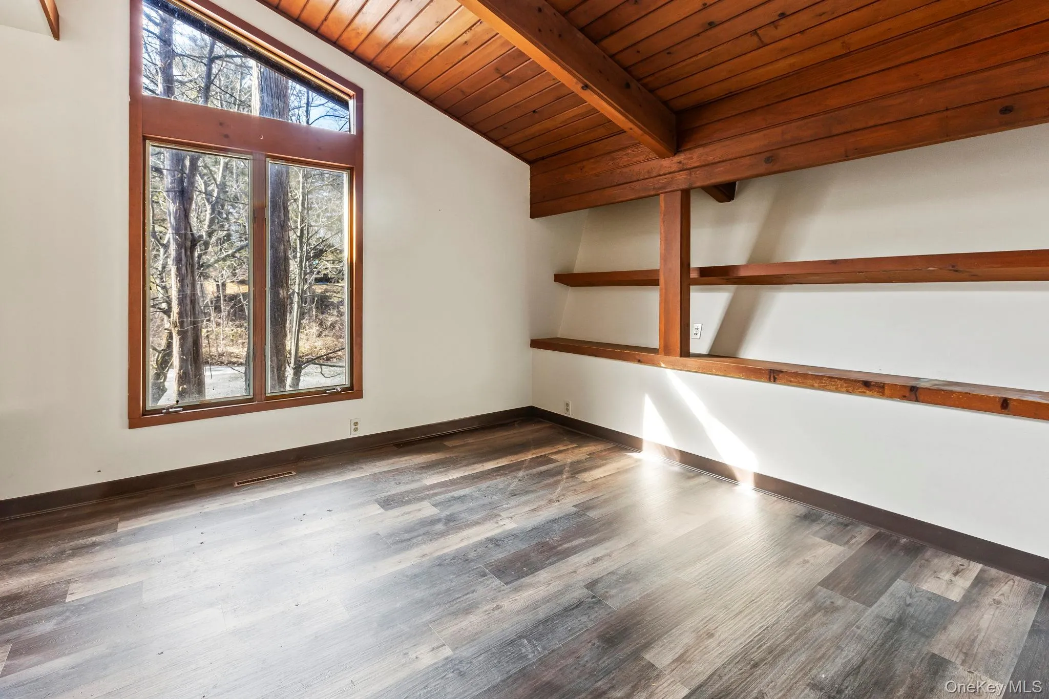 304 Lake Lodge Drive, Pleasant Valley, NY, 1 Bedroom Bedrooms, 4 Rooms Rooms,1 BathroomBathrooms,Residential Lease,For Rent,Lake Lodge,0,975559 304 Lake Lodge Drive, Pleasant Valley, NY, 1 Bedroom Bedrooms, 4 Rooms Rooms,1 BathroomBathrooms,Residential Lease,For Rent,Lake Lodge,0,975559