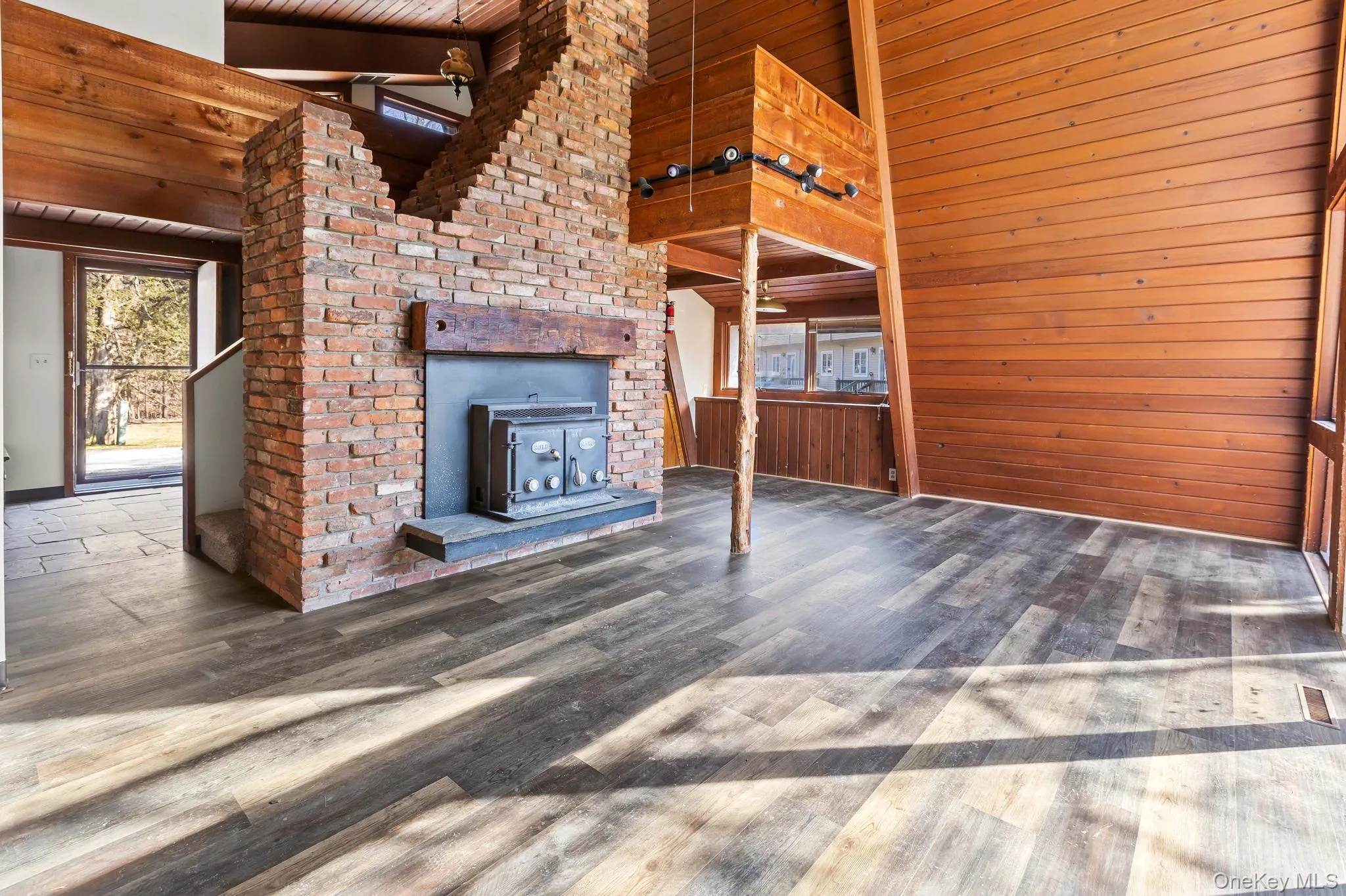 304 Lake Lodge Drive, Pleasant Valley, NY, 1 Bedroom Bedrooms, 4 Rooms Rooms,1 BathroomBathrooms,Residential Lease,For Rent,Lake Lodge,0,975559 304 Lake Lodge Drive, Pleasant Valley, NY, 1 Bedroom Bedrooms, 4 Rooms Rooms,1 BathroomBathrooms,Residential Lease,For Rent,Lake Lodge,0,975559