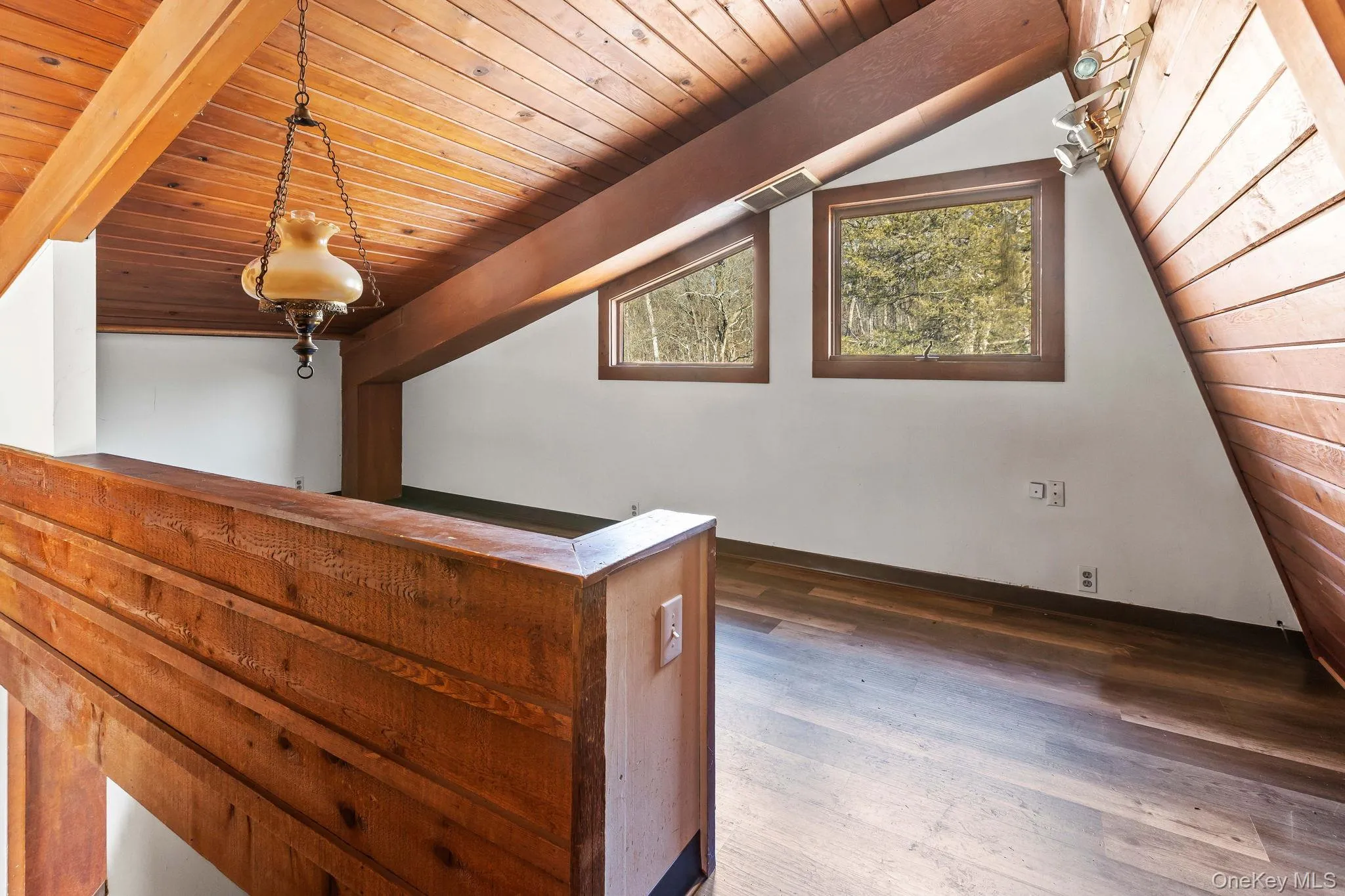 304 Lake Lodge Drive, Pleasant Valley, NY, 1 Bedroom Bedrooms, 4 Rooms Rooms,1 BathroomBathrooms,Residential Lease,For Rent,Lake Lodge,0,975559 304 Lake Lodge Drive, Pleasant Valley, NY, 1 Bedroom Bedrooms, 4 Rooms Rooms,1 BathroomBathrooms,Residential Lease,For Rent,Lake Lodge,0,975559