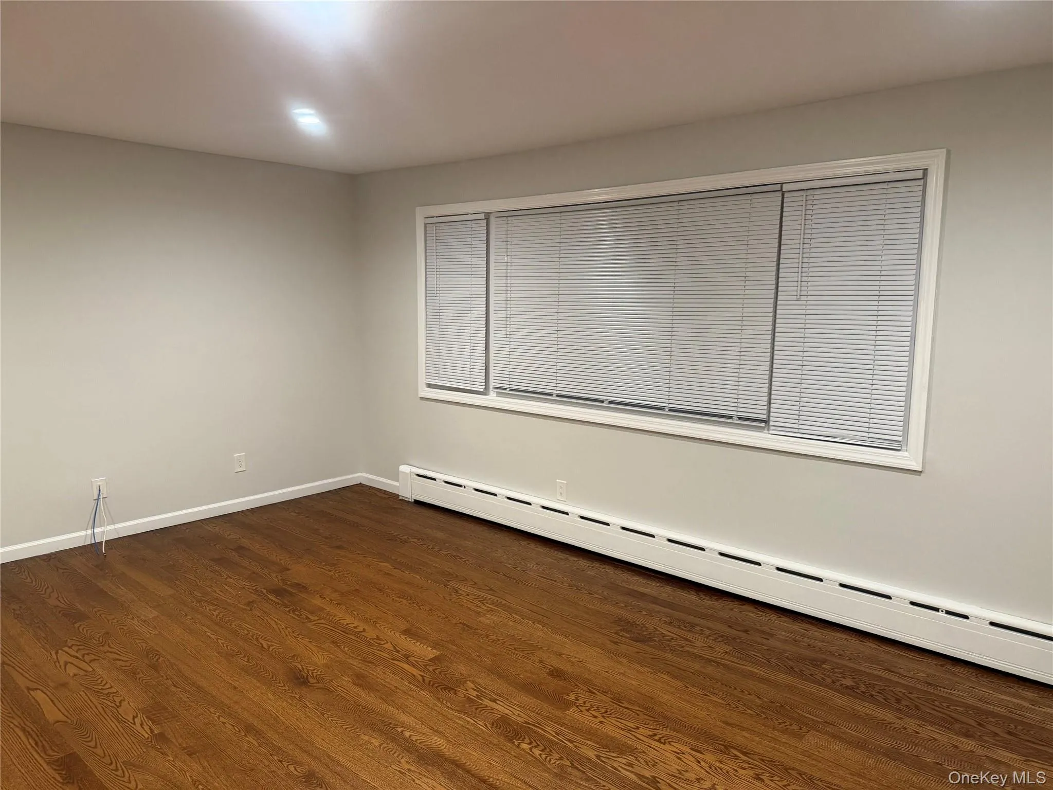 18 Juniper Road, North Hempstead, NY, 2 Bedrooms Bedrooms, 5 Rooms Rooms,1 BathroomBathrooms,Residential Lease,For Rent,Juniper,0,975588 18 Juniper Road, North Hempstead, NY, 2 Bedrooms Bedrooms, 5 Rooms Rooms,1 BathroomBathrooms,Residential Lease,For Rent,Juniper,0,975588