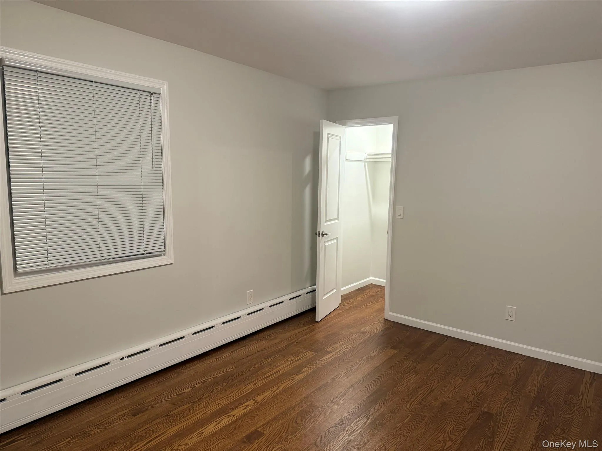 18 Juniper Road, North Hempstead, NY, 2 Bedrooms Bedrooms, 5 Rooms Rooms,1 BathroomBathrooms,Residential Lease,For Rent,Juniper,0,975588 18 Juniper Road, North Hempstead, NY, 2 Bedrooms Bedrooms, 5 Rooms Rooms,1 BathroomBathrooms,Residential Lease,For Rent,Juniper,0,975588