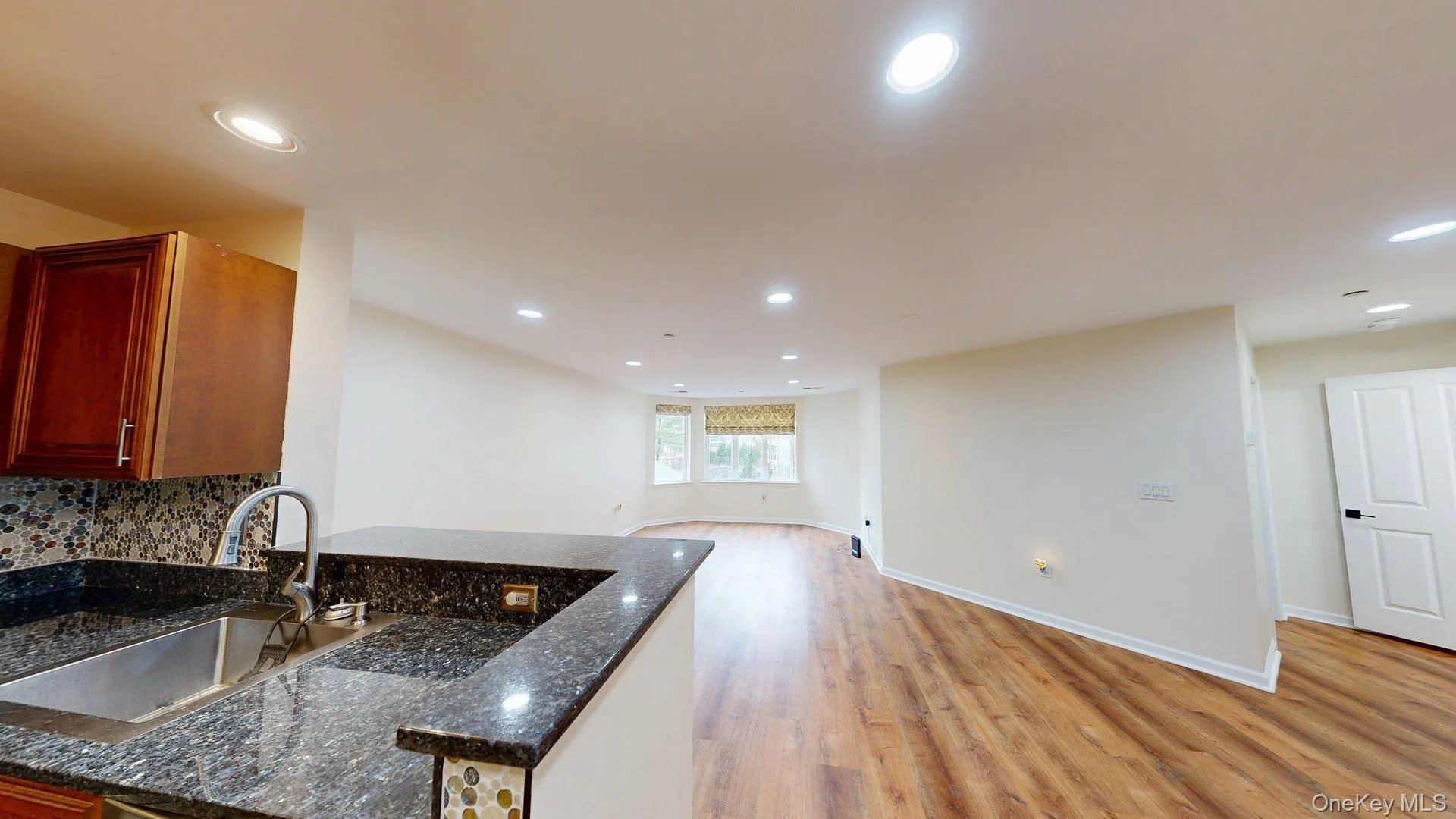 1109 Round Pointe Drive, Haverstraw, NY, 1 Bedroom Bedrooms, 5 Rooms Rooms,1 BathroomBathrooms,Residential Sale,For Rent,Round Pointe,0,975591 1109 Round Pointe Drive, Haverstraw, NY, 1 Bedroom Bedrooms, 5 Rooms Rooms,1 BathroomBathrooms,Residential Sale,For Rent,Round Pointe,0,975591