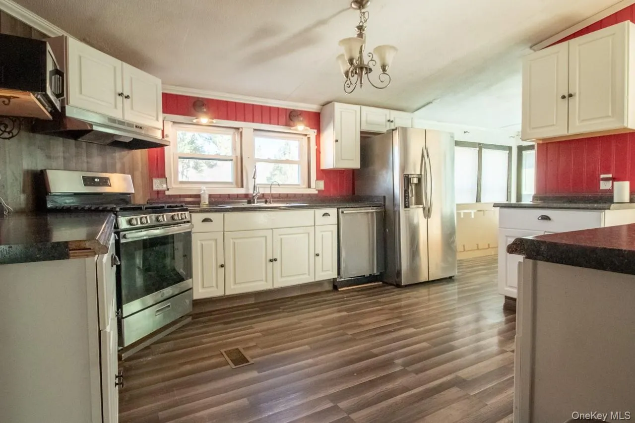 223 Plattekill Road, Marlboro, NY, 3 Bedrooms Bedrooms, 6 Rooms Rooms,2 BathroomsBathrooms,Residential,For Rent,Plattekill,0,975598 223 Plattekill Road, Marlboro, NY, 3 Bedrooms Bedrooms, 6 Rooms Rooms,2 BathroomsBathrooms,Residential,For Rent,Plattekill,0,975598