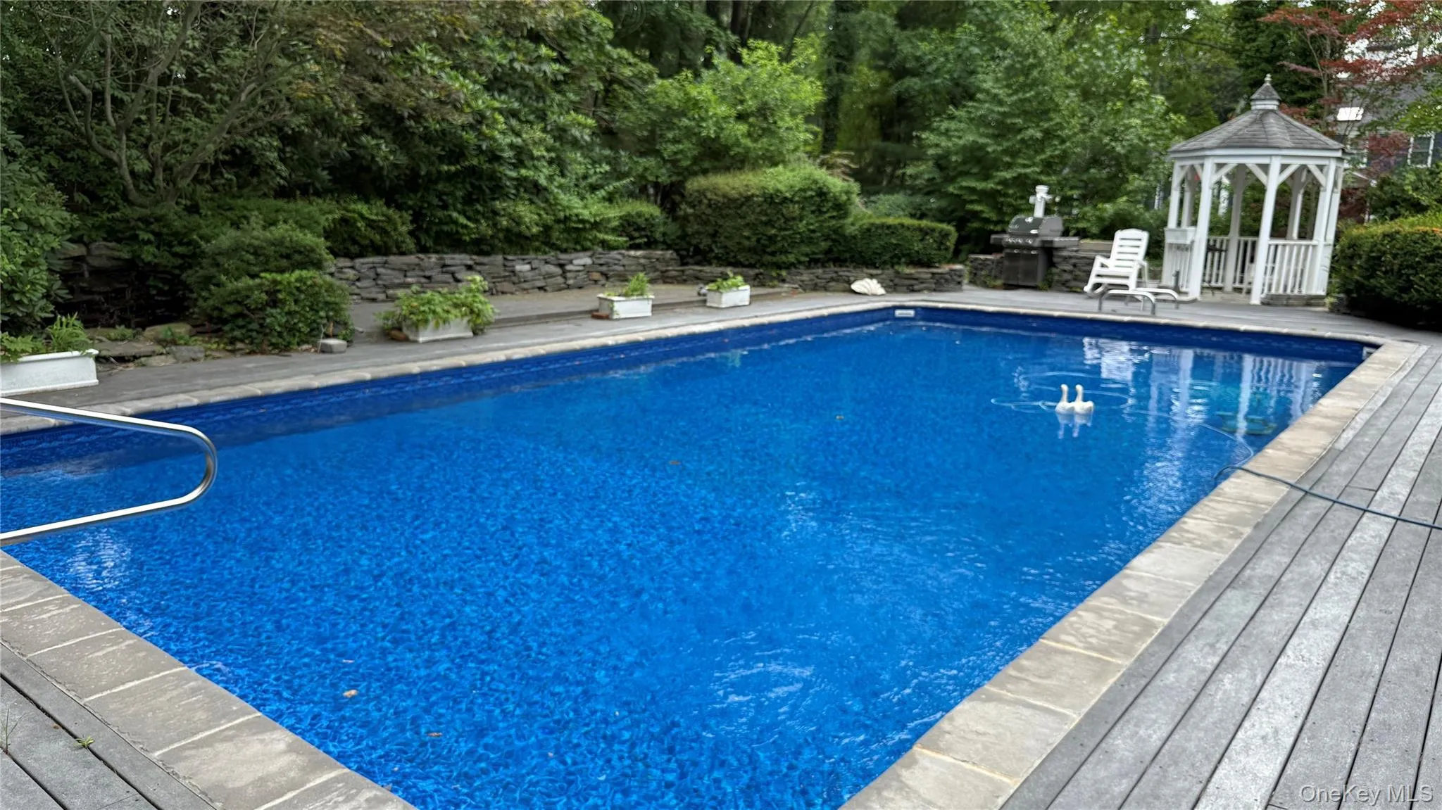 2 Three Pond Road, Smithtown, NY, 5 Bedrooms Bedrooms, 10 Rooms Rooms,2 BathroomsBathrooms,Residential,For Rent,Three Pond,0,975603 2 Three Pond Road, Smithtown, NY, 5 Bedrooms Bedrooms, 10 Rooms Rooms,2 BathroomsBathrooms,Residential,For Rent,Three Pond,0,975603