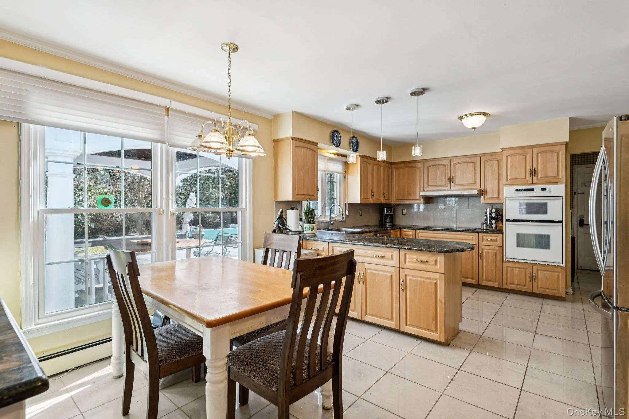 Dining Area of Kitchen Dining Area of Kitchen