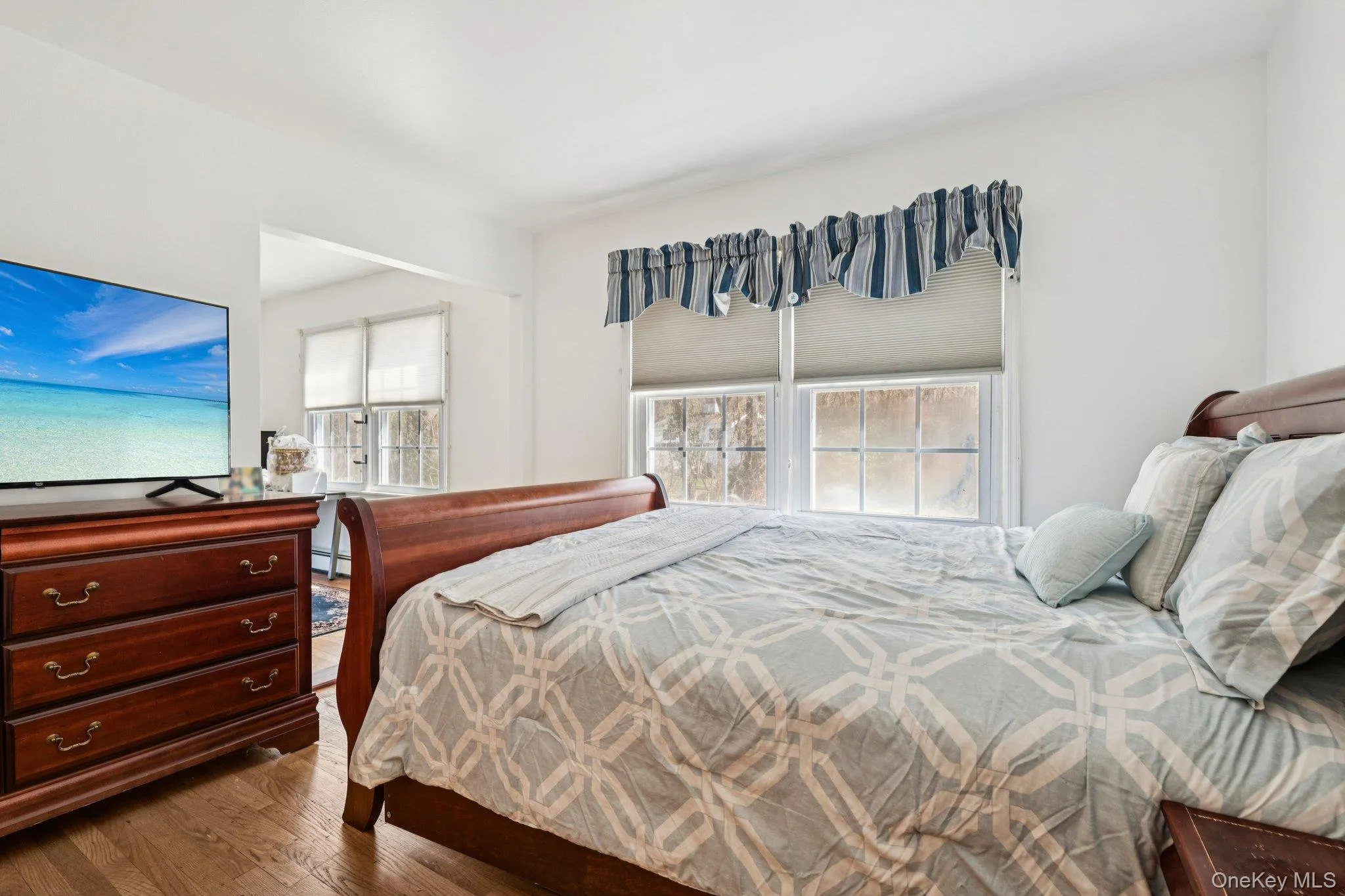 4th Bedroom opened up to 5th Bedroom 4th Bedroom opened up to 5th Bedroom