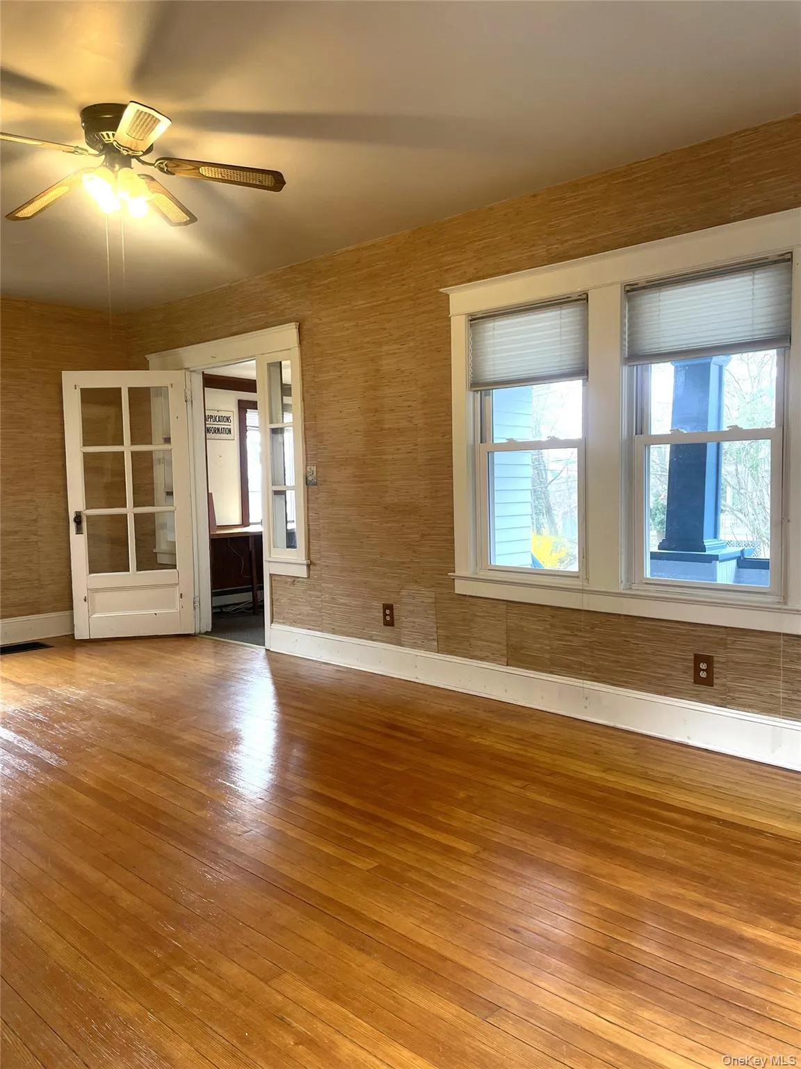 116 Castle Heights Avenue, Clarkstown, NY, 3 Bedrooms Bedrooms, 7 Rooms Rooms,2 BathroomsBathrooms,Residential Lease,For Rent,Castle Heights,0,975604 116 Castle Heights Avenue, Clarkstown, NY, 3 Bedrooms Bedrooms, 7 Rooms Rooms,2 BathroomsBathrooms,Residential Lease,For Rent,Castle Heights,0,975604