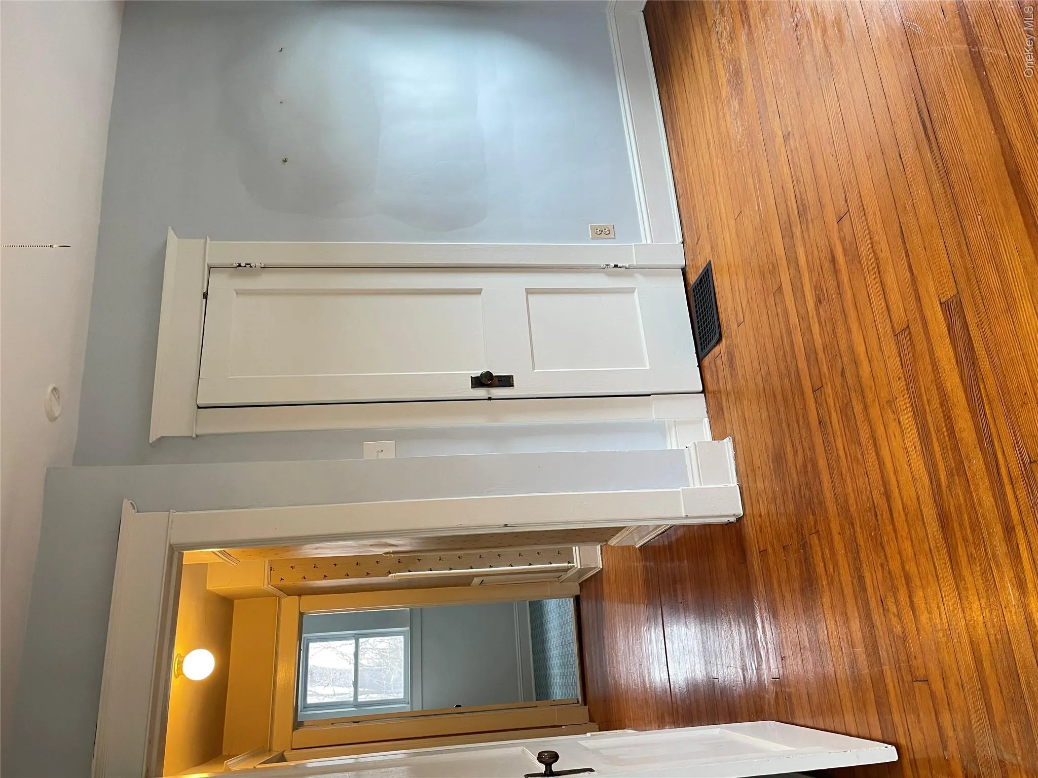 116 Castle Heights Avenue, Clarkstown, NY, 3 Bedrooms Bedrooms, 7 Rooms Rooms,2 BathroomsBathrooms,Residential Lease,For Rent,Castle Heights,0,975604 116 Castle Heights Avenue, Clarkstown, NY, 3 Bedrooms Bedrooms, 7 Rooms Rooms,2 BathroomsBathrooms,Residential Lease,For Rent,Castle Heights,0,975604