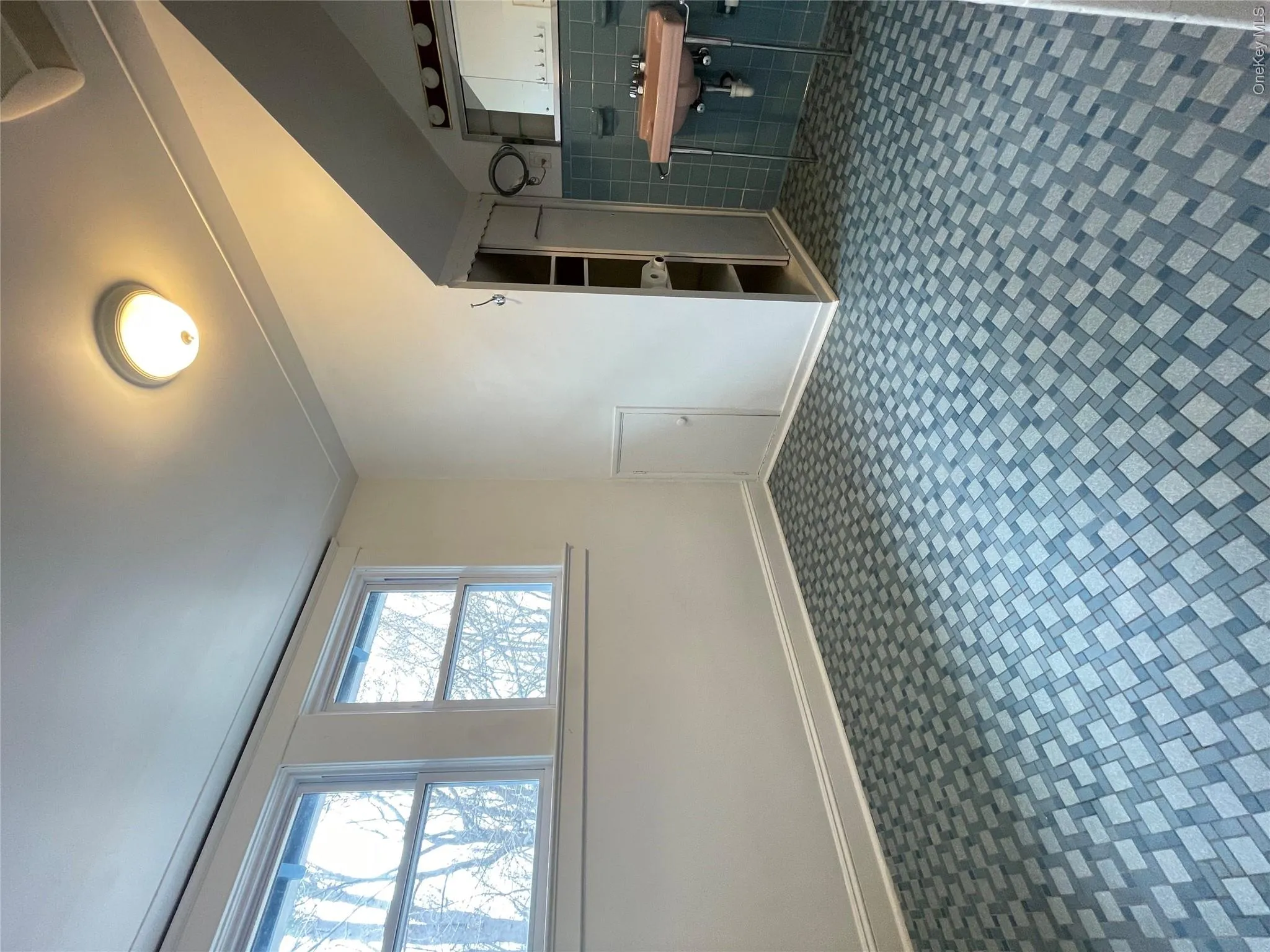 116 Castle Heights Avenue, Clarkstown, NY, 3 Bedrooms Bedrooms, 7 Rooms Rooms,2 BathroomsBathrooms,Residential Lease,For Rent,Castle Heights,0,975604 116 Castle Heights Avenue, Clarkstown, NY, 3 Bedrooms Bedrooms, 7 Rooms Rooms,2 BathroomsBathrooms,Residential Lease,For Rent,Castle Heights,0,975604