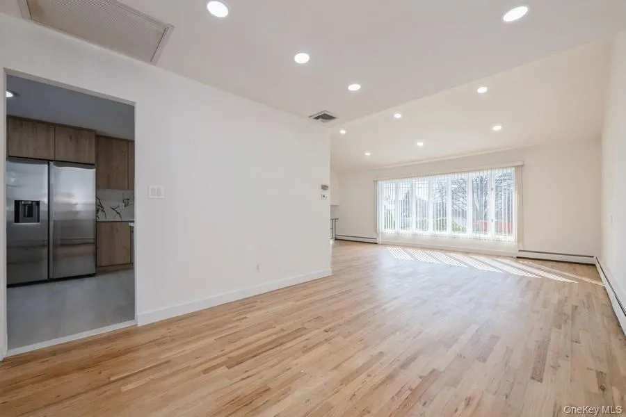 482 Harbor Drive, Hempstead, NY, 4 Bedrooms Bedrooms, 9 Rooms Rooms,2 BathroomsBathrooms,Residential Lease,For Rent,Harbor,0,975615 482 Harbor Drive, Hempstead, NY, 4 Bedrooms Bedrooms, 9 Rooms Rooms,2 BathroomsBathrooms,Residential Lease,For Rent,Harbor,0,975615