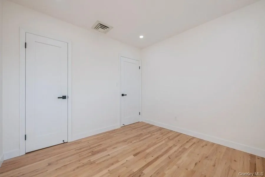 482 Harbor Drive, Hempstead, NY, 4 Bedrooms Bedrooms, 9 Rooms Rooms,2 BathroomsBathrooms,Residential Lease,For Rent,Harbor,0,975615 482 Harbor Drive, Hempstead, NY, 4 Bedrooms Bedrooms, 9 Rooms Rooms,2 BathroomsBathrooms,Residential Lease,For Rent,Harbor,0,975615