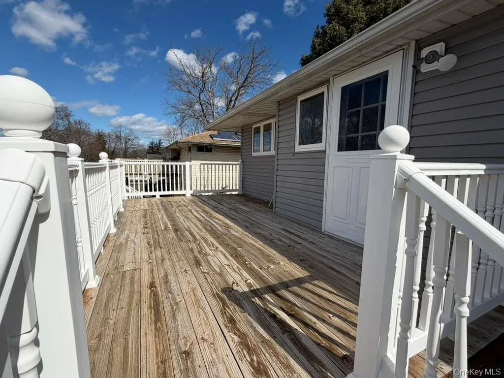 640 Carlls Path, Babylon, NY, 3 Bedrooms Bedrooms, 6 Rooms Rooms,1 BathroomBathrooms,Residential Lease,For Rent,Carlls Path,0,975633 640 Carlls Path, Babylon, NY, 3 Bedrooms Bedrooms, 6 Rooms Rooms,1 BathroomBathrooms,Residential Lease,For Rent,Carlls Path,0,975633