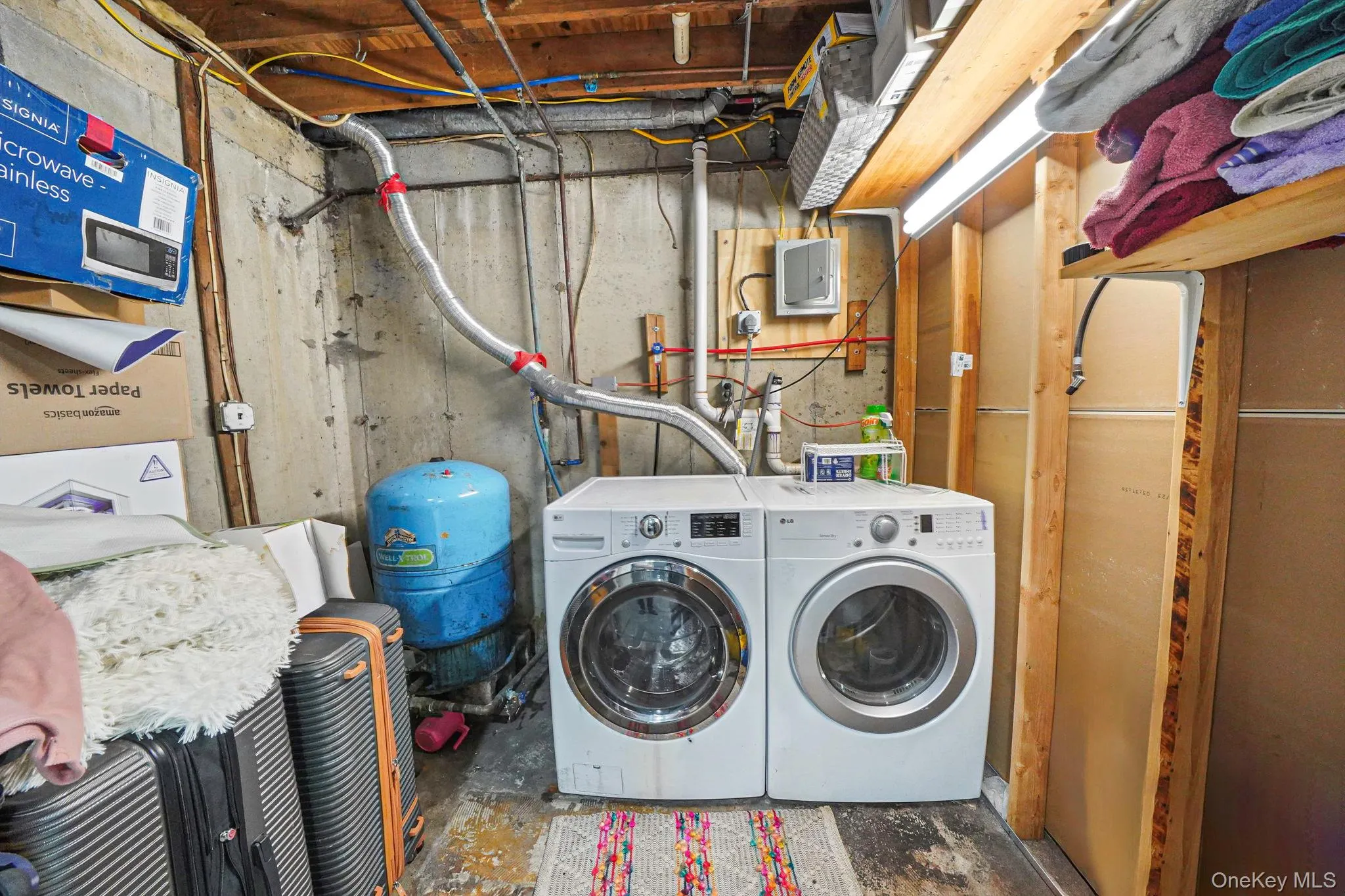 2 Buchanan Avenue, Brookhaven, NY, 4 Bedrooms Bedrooms, 9 Rooms Rooms,3 BathroomsBathrooms,Residential,For Rent,Buchanan,0,975642 2 Buchanan Avenue, Brookhaven, NY, 4 Bedrooms Bedrooms, 9 Rooms Rooms,3 BathroomsBathrooms,Residential,For Rent,Buchanan,0,975642