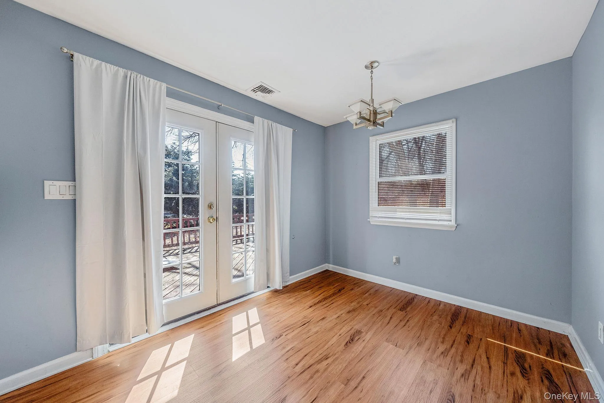 2 Buchanan Avenue, Brookhaven, NY, 4 Bedrooms Bedrooms, 9 Rooms Rooms,3 BathroomsBathrooms,Residential,For Rent,Buchanan,0,975642 2 Buchanan Avenue, Brookhaven, NY, 4 Bedrooms Bedrooms, 9 Rooms Rooms,3 BathroomsBathrooms,Residential,For Rent,Buchanan,0,975642
