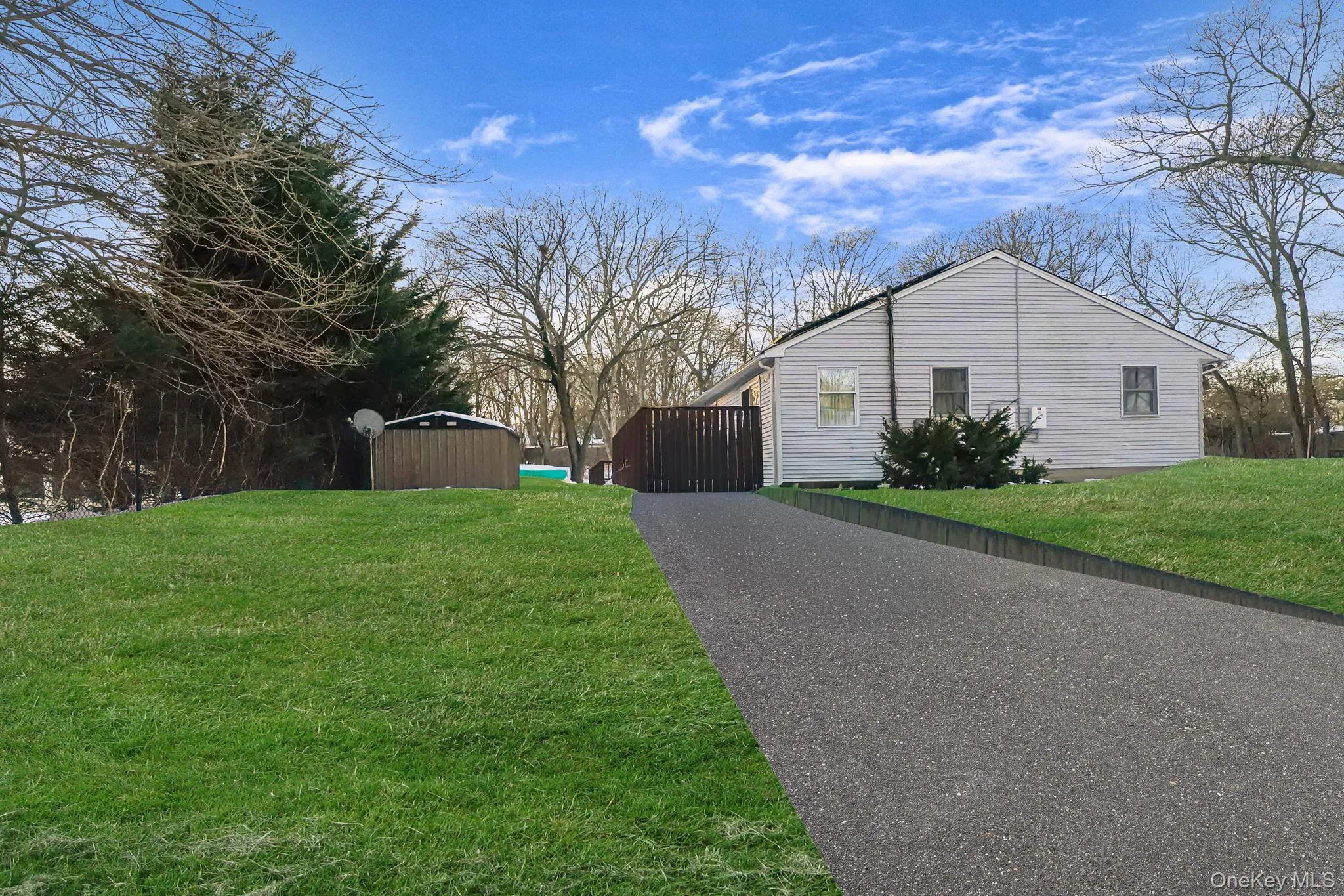 2 Buchanan Avenue, Brookhaven, NY, 4 Bedrooms Bedrooms, 9 Rooms Rooms,3 BathroomsBathrooms,Residential,For Rent,Buchanan,0,975642 2 Buchanan Avenue, Brookhaven, NY, 4 Bedrooms Bedrooms, 9 Rooms Rooms,3 BathroomsBathrooms,Residential,For Rent,Buchanan,0,975642