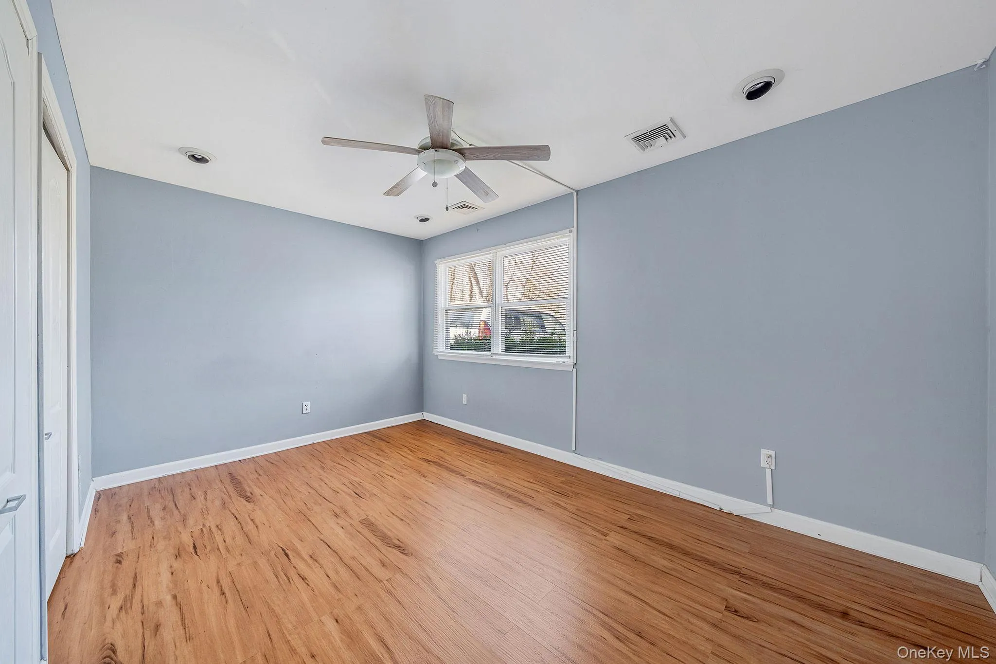 2 Buchanan Avenue, Brookhaven, NY, 4 Bedrooms Bedrooms, 9 Rooms Rooms,3 BathroomsBathrooms,Residential,For Rent,Buchanan,0,975642 2 Buchanan Avenue, Brookhaven, NY, 4 Bedrooms Bedrooms, 9 Rooms Rooms,3 BathroomsBathrooms,Residential,For Rent,Buchanan,0,975642