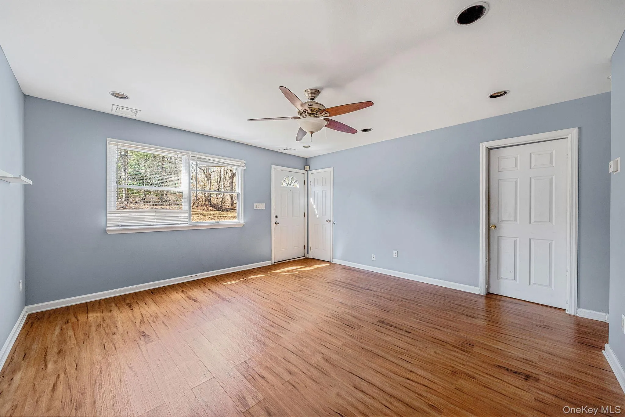 2 Buchanan Avenue, Brookhaven, NY, 4 Bedrooms Bedrooms, 9 Rooms Rooms,3 BathroomsBathrooms,Residential,For Rent,Buchanan,0,975642 2 Buchanan Avenue, Brookhaven, NY, 4 Bedrooms Bedrooms, 9 Rooms Rooms,3 BathroomsBathrooms,Residential,For Rent,Buchanan,0,975642
