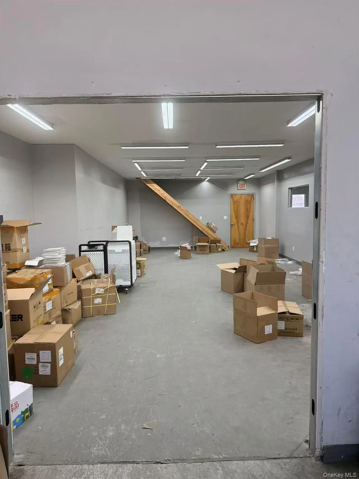 603 Chestnut Street, Hempstead, NY, ,Commercial Lease,For Rent,Chestnut,0,975645 603 Chestnut Street, Hempstead, NY, ,Commercial Lease,For Rent,Chestnut,0,975645