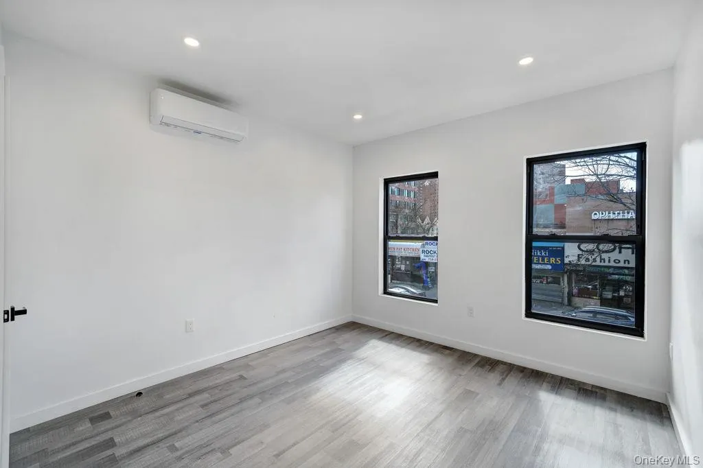 1707 Pitkin Avenue, New York, NY, 3 Bedrooms Bedrooms, 4 Rooms Rooms,2 BathroomsBathrooms,Residential Lease,For Rent,Pitkin,0,975651 1707 Pitkin Avenue, New York, NY, 3 Bedrooms Bedrooms, 4 Rooms Rooms,2 BathroomsBathrooms,Residential Lease,For Rent,Pitkin,0,975651