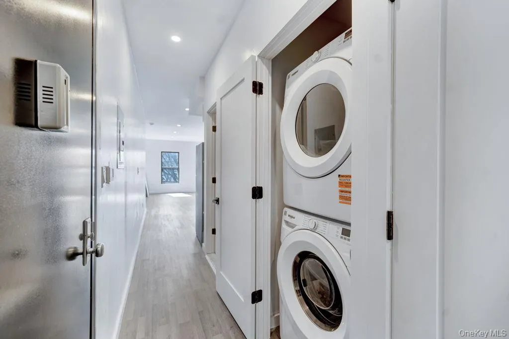 1707 Pitkin Avenue, New York, NY, 3 Bedrooms Bedrooms, 4 Rooms Rooms,2 BathroomsBathrooms,Residential Lease,For Rent,Pitkin,0,975651 1707 Pitkin Avenue, New York, NY, 3 Bedrooms Bedrooms, 4 Rooms Rooms,2 BathroomsBathrooms,Residential Lease,For Rent,Pitkin,0,975651