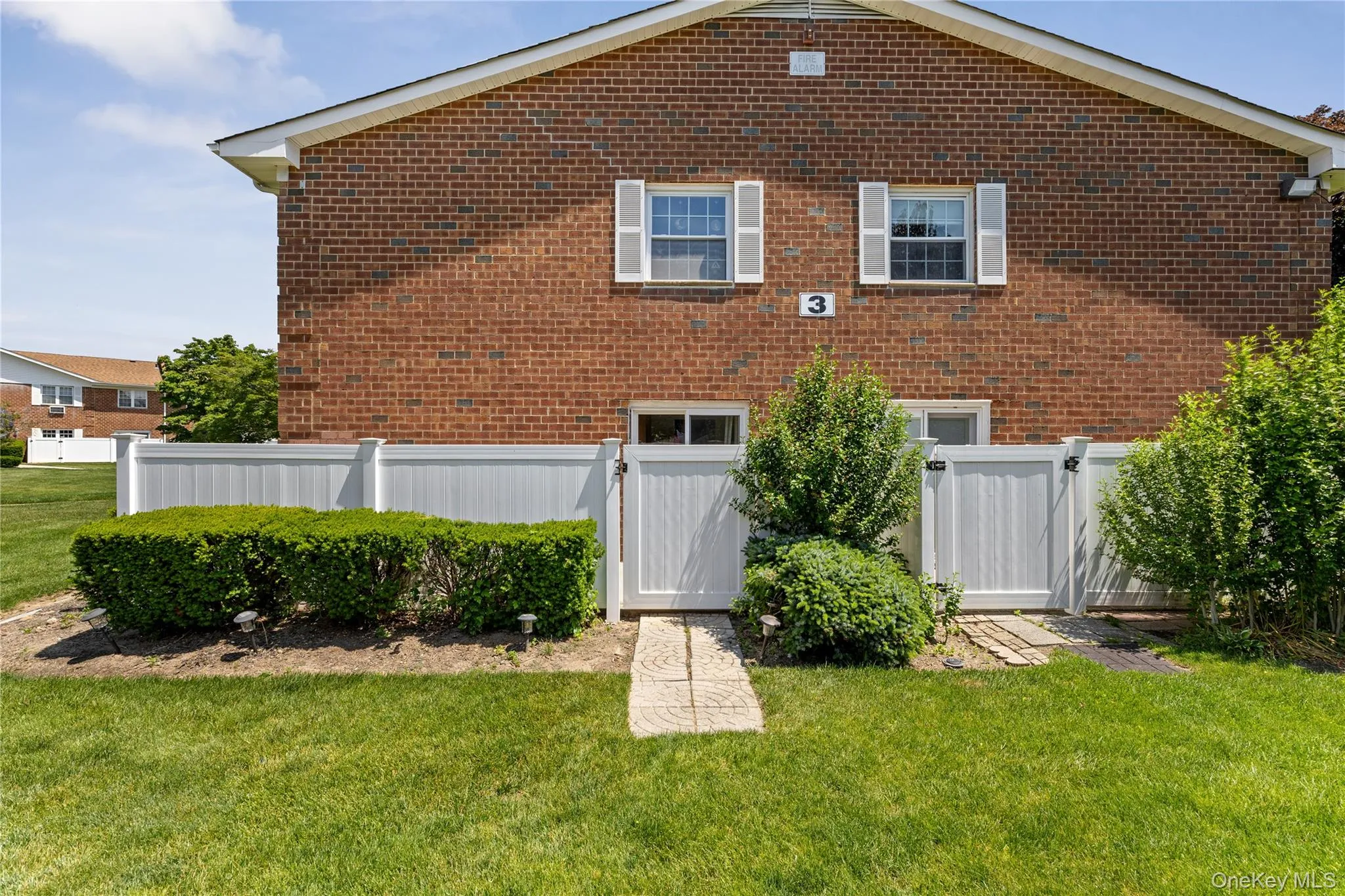 460 Old Town Road, Brookhaven, NY, 2 Bedrooms Bedrooms, 6 Rooms Rooms,1 BathroomBathrooms,Residential,For Rent,Old Town,0,975657 460 Old Town Road, Brookhaven, NY, 2 Bedrooms Bedrooms, 6 Rooms Rooms,1 BathroomBathrooms,Residential,For Rent,Old Town,0,975657