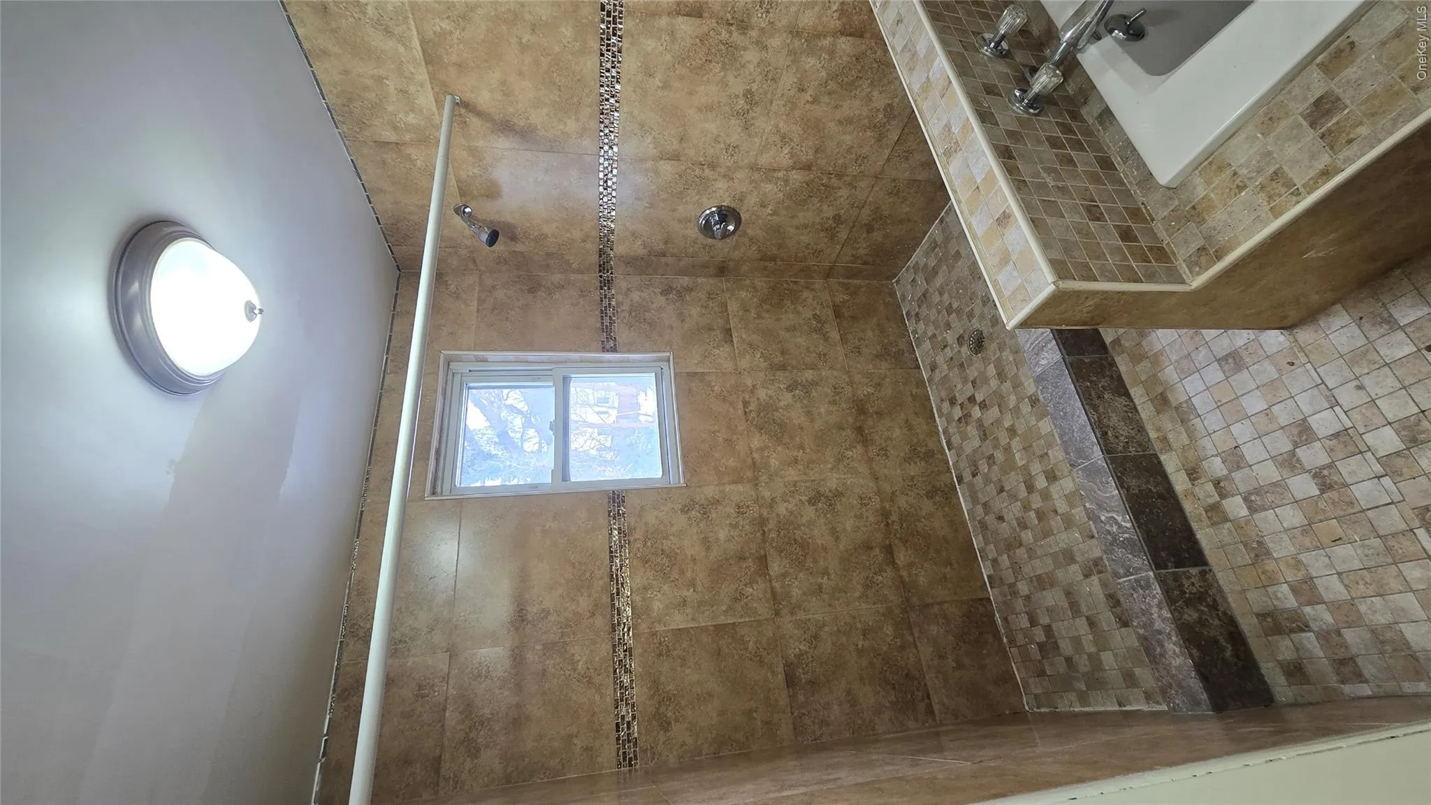 641 5th Avenue, Mount Vernon, NY, 3 Bedrooms Bedrooms, 8 Rooms Rooms,1 BathroomBathrooms,Residential Lease,For Rent,5th,0,975658 641 5th Avenue, Mount Vernon, NY, 3 Bedrooms Bedrooms, 8 Rooms Rooms,1 BathroomBathrooms,Residential Lease,For Rent,5th,0,975658