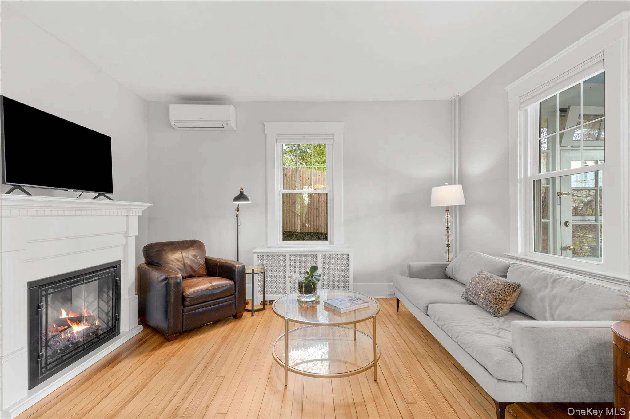 49 Weaver Street, Mamaroneck, NY, 3 Bedrooms Bedrooms, 6 Rooms Rooms,2 BathroomsBathrooms,Residential Lease,For Rent,Weaver,0,975665 49 Weaver Street, Mamaroneck, NY, 3 Bedrooms Bedrooms, 6 Rooms Rooms,2 BathroomsBathrooms,Residential Lease,For Rent,Weaver,0,975665