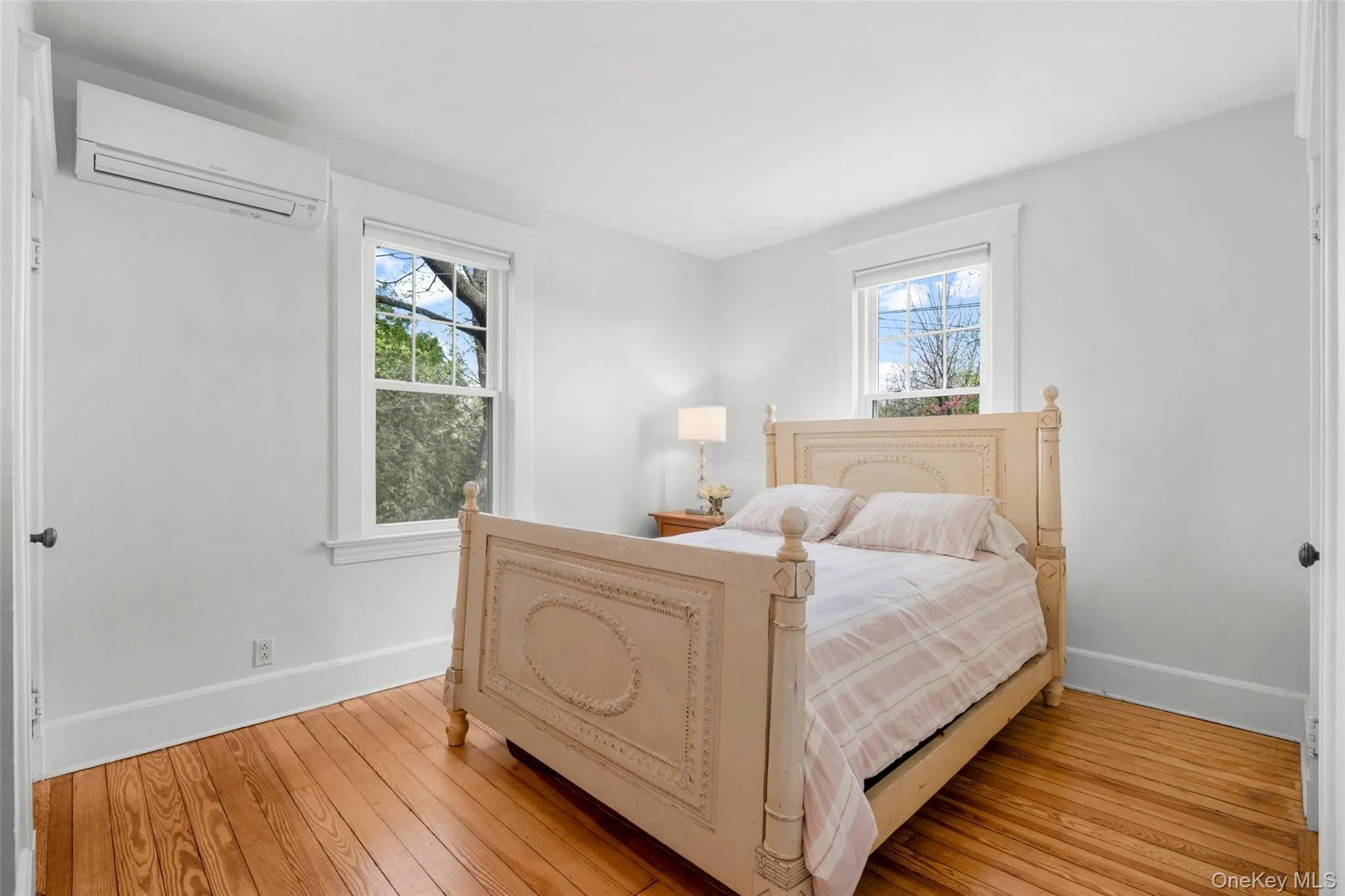 49 Weaver Street, Mamaroneck, NY, 3 Bedrooms Bedrooms, 6 Rooms Rooms,2 BathroomsBathrooms,Residential Lease,For Rent,Weaver,0,975665 49 Weaver Street, Mamaroneck, NY, 3 Bedrooms Bedrooms, 6 Rooms Rooms,2 BathroomsBathrooms,Residential Lease,For Rent,Weaver,0,975665