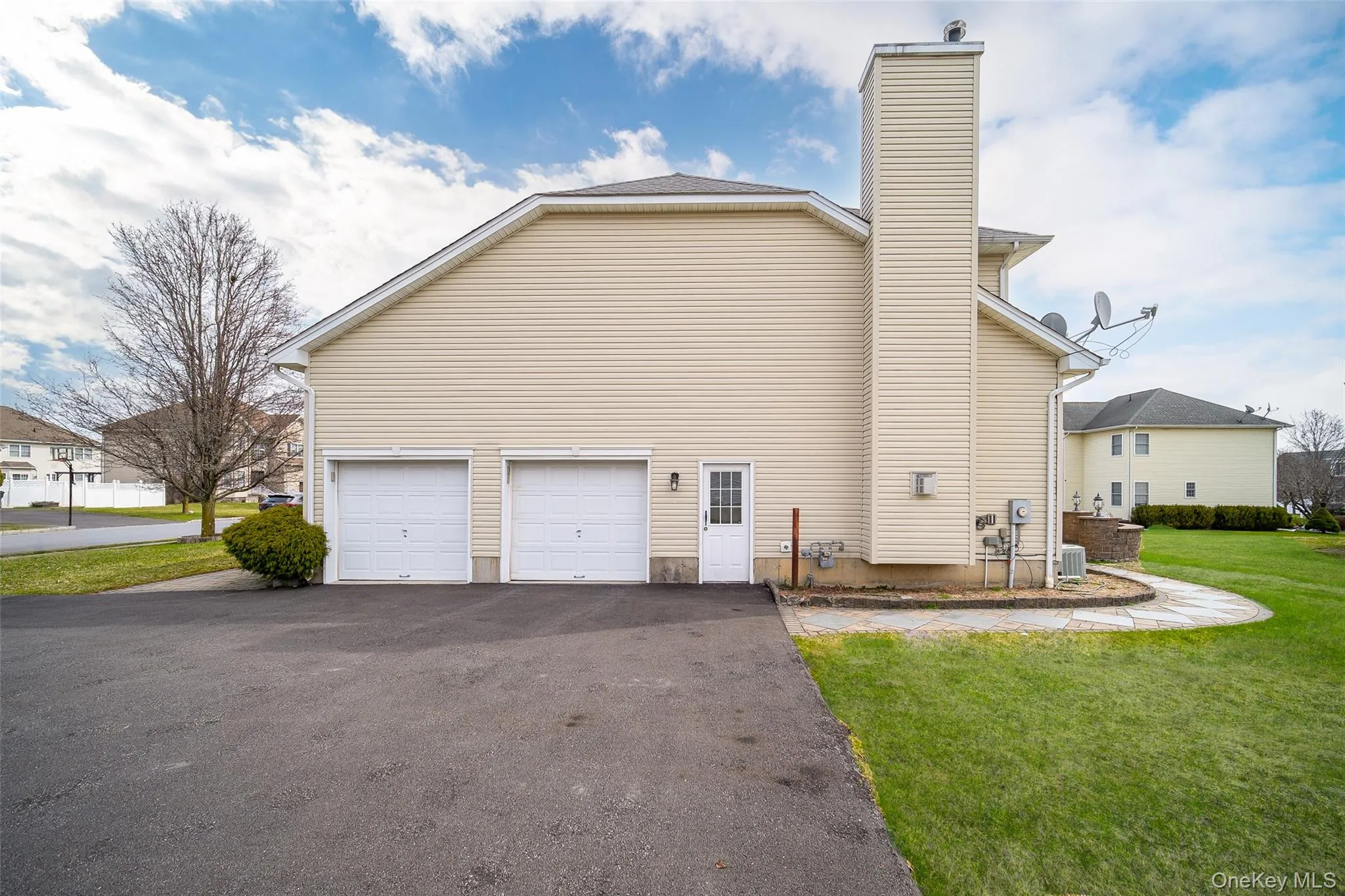 2041 Independence Drive, New Windsor, NY, 5 Bedrooms Bedrooms, 12 Rooms Rooms,2 BathroomsBathrooms,Residential,For Rent,Independence,0,975667 2041 Independence Drive, New Windsor, NY, 5 Bedrooms Bedrooms, 12 Rooms Rooms,2 BathroomsBathrooms,Residential,For Rent,Independence,0,975667