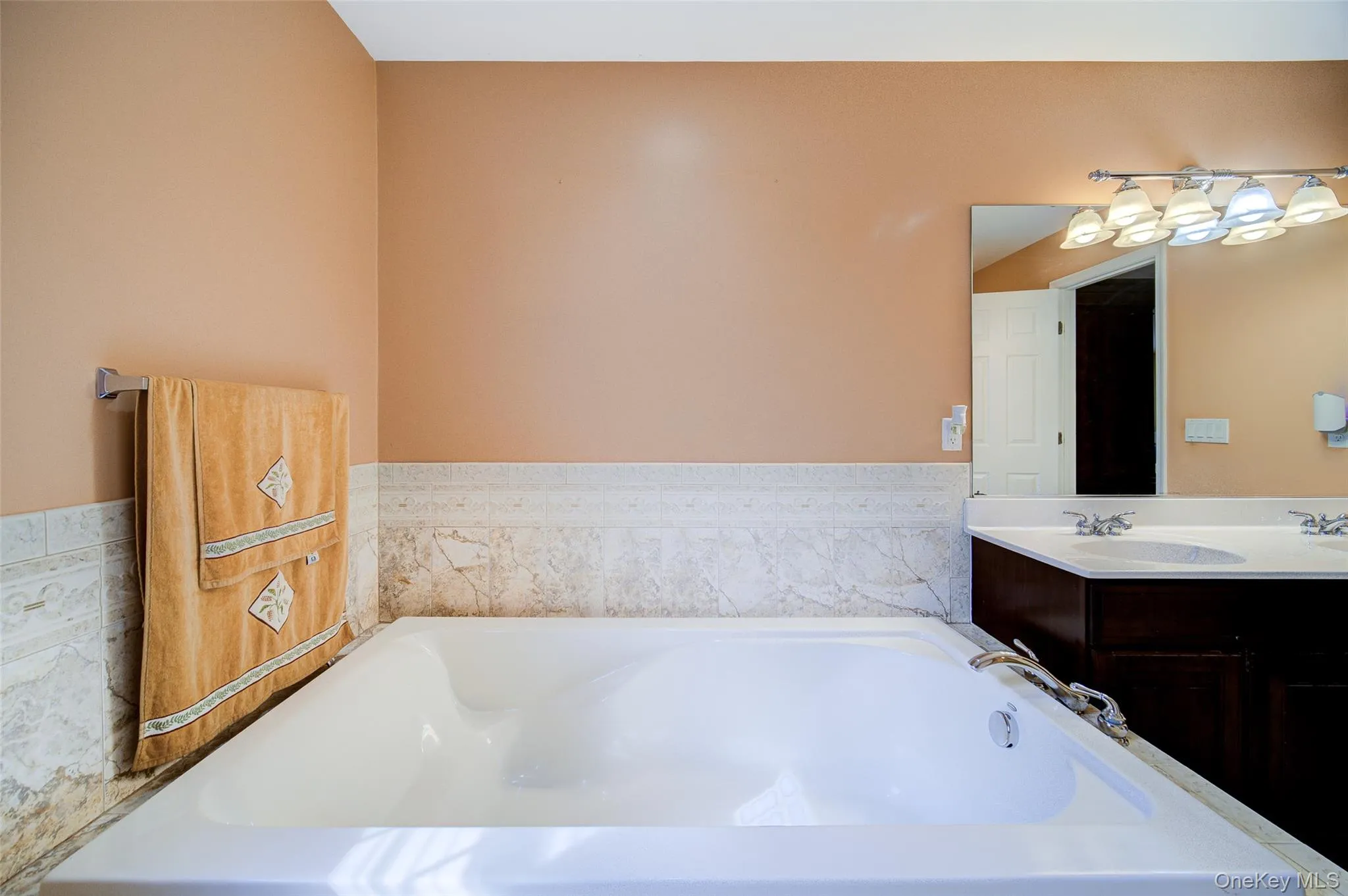2041 Independence Drive, New Windsor, NY, 5 Bedrooms Bedrooms, 12 Rooms Rooms,2 BathroomsBathrooms,Residential,For Rent,Independence,0,975667 2041 Independence Drive, New Windsor, NY, 5 Bedrooms Bedrooms, 12 Rooms Rooms,2 BathroomsBathrooms,Residential,For Rent,Independence,0,975667