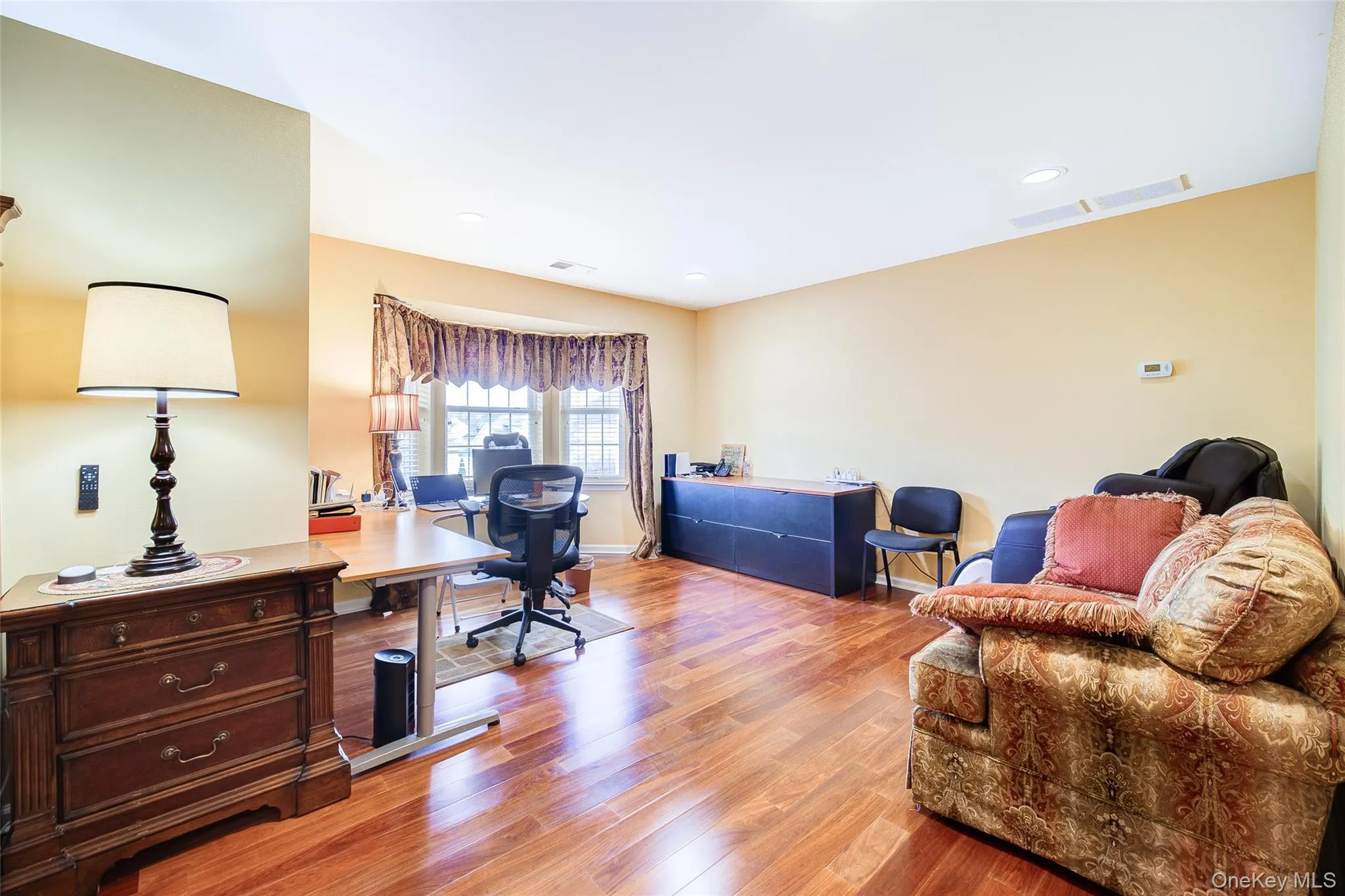 2041 Independence Drive, New Windsor, NY, 5 Bedrooms Bedrooms, 12 Rooms Rooms,2 BathroomsBathrooms,Residential,For Rent,Independence,0,975667 2041 Independence Drive, New Windsor, NY, 5 Bedrooms Bedrooms, 12 Rooms Rooms,2 BathroomsBathrooms,Residential,For Rent,Independence,0,975667