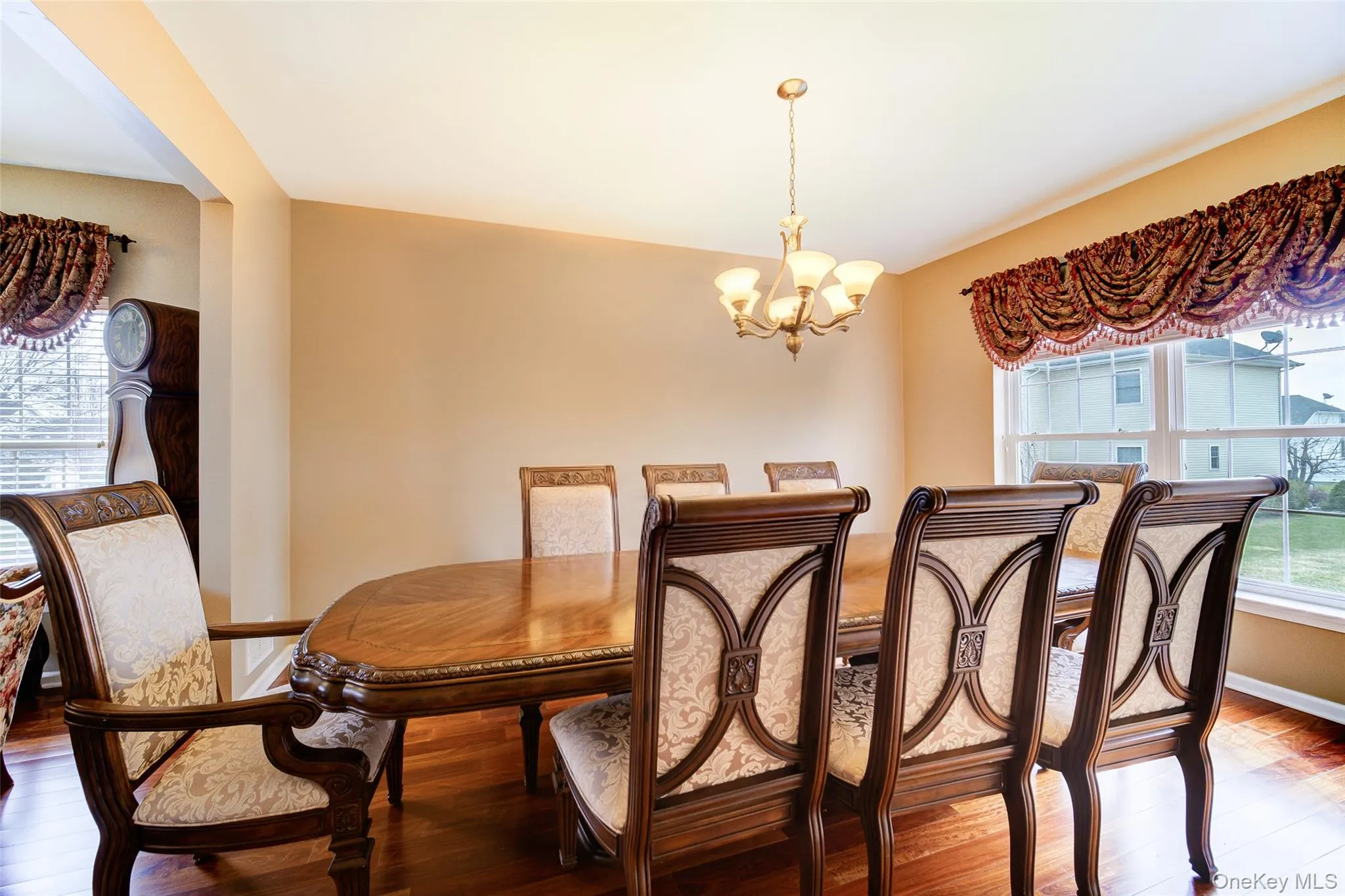 2041 Independence Drive, New Windsor, NY, 5 Bedrooms Bedrooms, 12 Rooms Rooms,2 BathroomsBathrooms,Residential,For Rent,Independence,0,975667 2041 Independence Drive, New Windsor, NY, 5 Bedrooms Bedrooms, 12 Rooms Rooms,2 BathroomsBathrooms,Residential,For Rent,Independence,0,975667