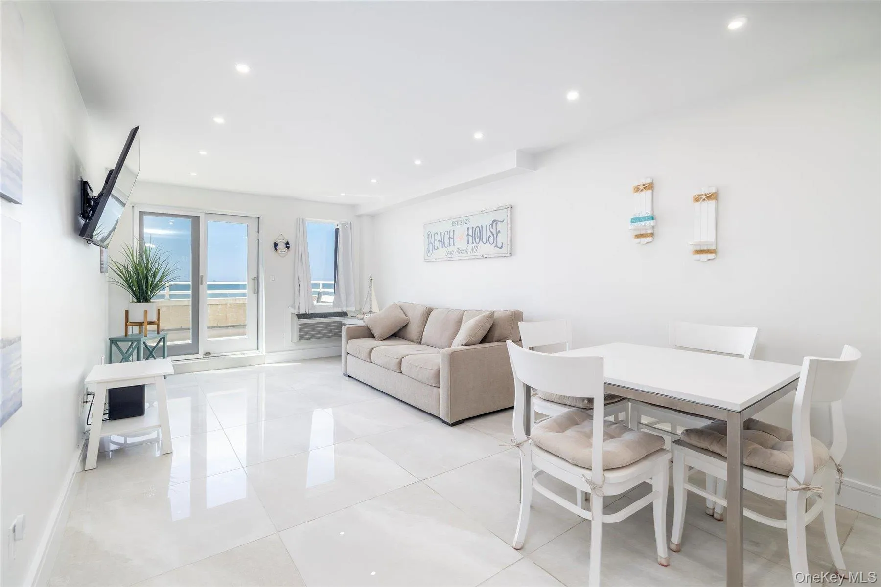 Updated, clean and modern Updated, clean and modern