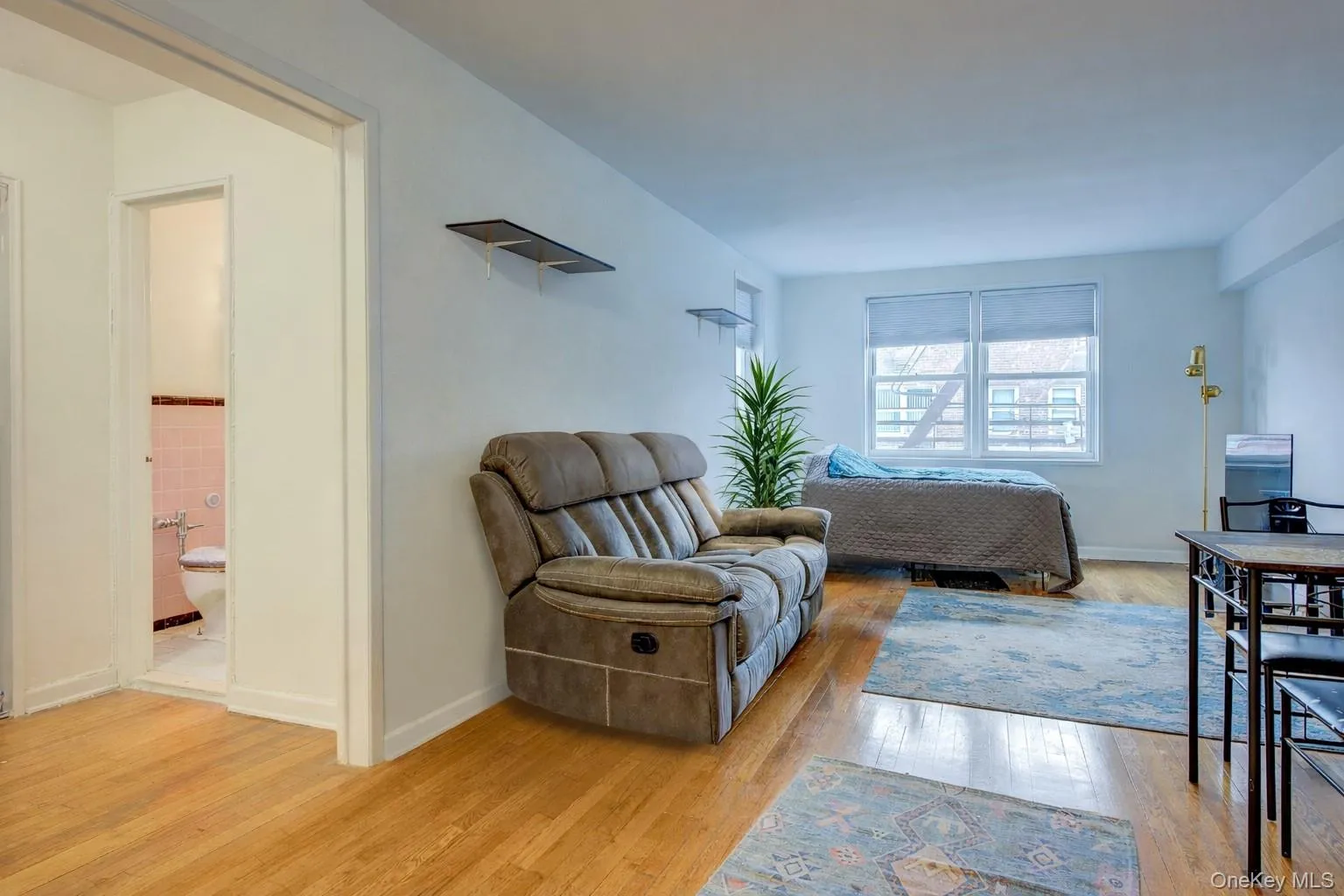 125-05 84th Avenue, New York, NY, 2 Rooms Rooms,1 BathroomBathrooms,Residential Sale,For Rent,84th,0,975671 125-05 84th Avenue, New York, NY, 2 Rooms Rooms,1 BathroomBathrooms,Residential Sale,For Rent,84th,0,975671
