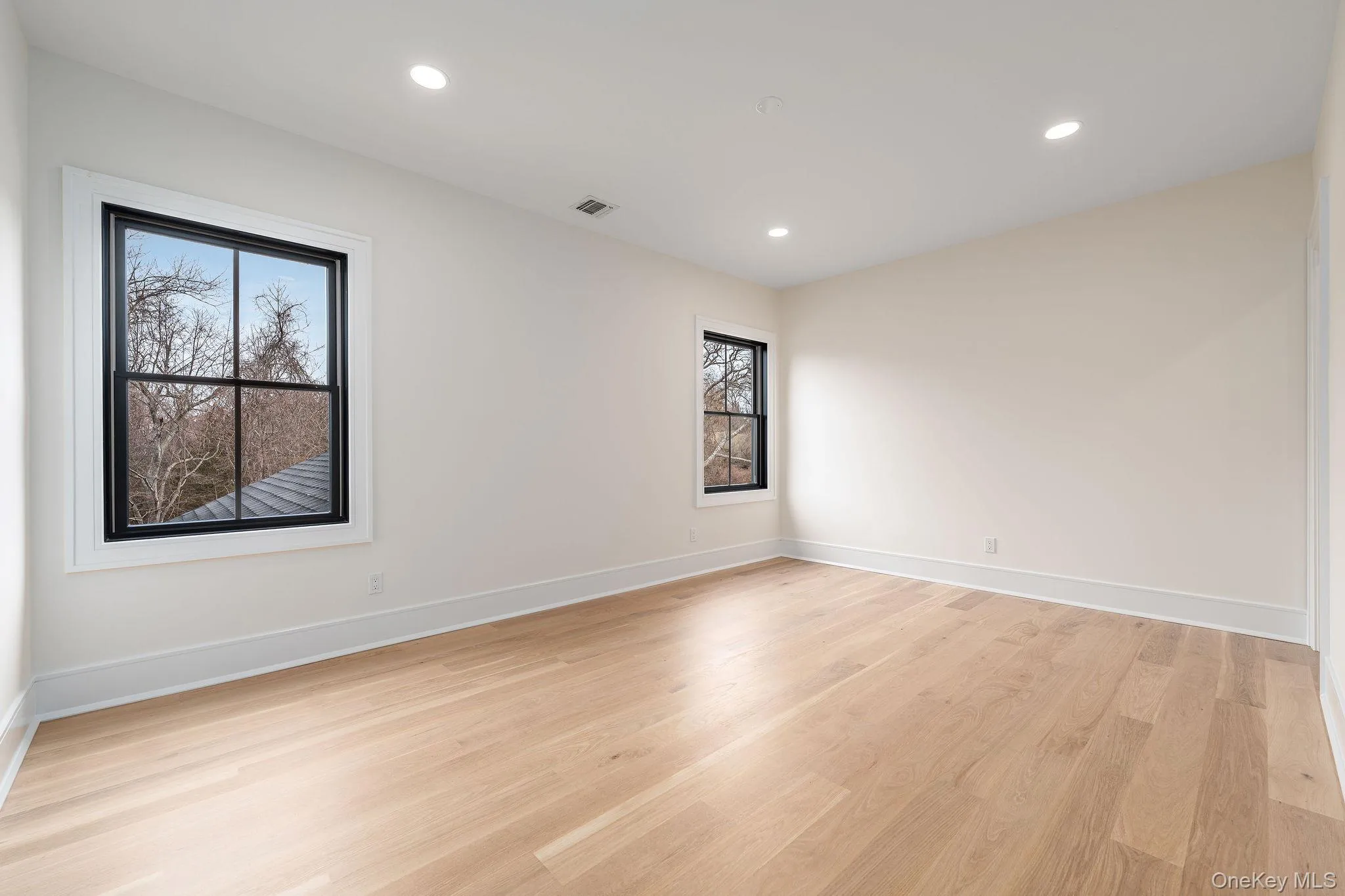5 Sea Crest Court, Riverhead, NY, 4 Bedrooms Bedrooms, 9 Rooms Rooms,4 BathroomsBathrooms,Residential,For Rent,Sea Crest,0,975675 5 Sea Crest Court, Riverhead, NY, 4 Bedrooms Bedrooms, 9 Rooms Rooms,4 BathroomsBathrooms,Residential,For Rent,Sea Crest,0,975675