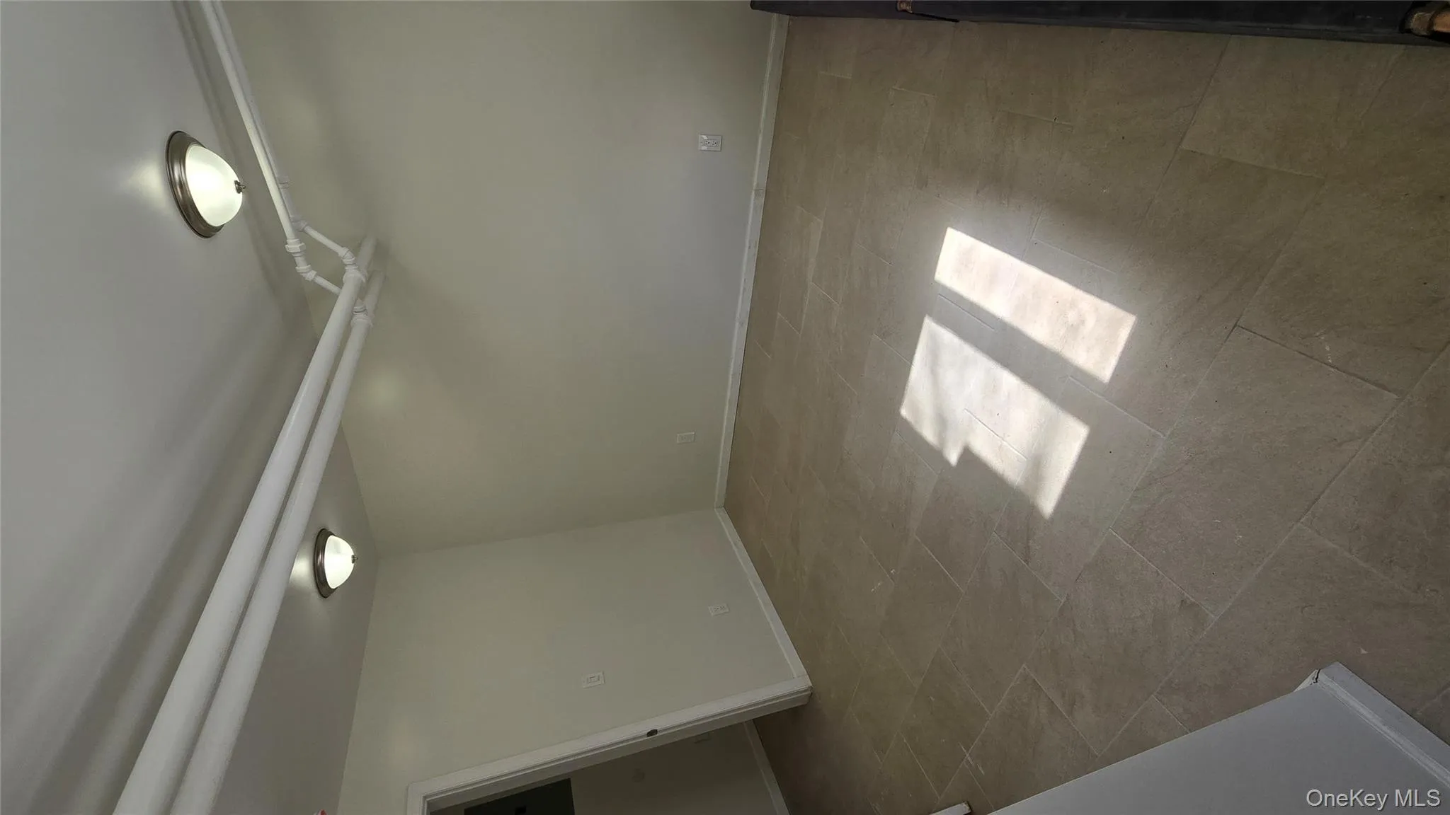 48 North Fulton Ave Avenue, Mount Vernon, NY, 2 Bedrooms Bedrooms, 5 Rooms Rooms,1 BathroomBathrooms,Residential Lease,For Rent,North Fulton Ave,0,975676 48 North Fulton Ave Avenue, Mount Vernon, NY, 2 Bedrooms Bedrooms, 5 Rooms Rooms,1 BathroomBathrooms,Residential Lease,For Rent,North Fulton Ave,0,975676