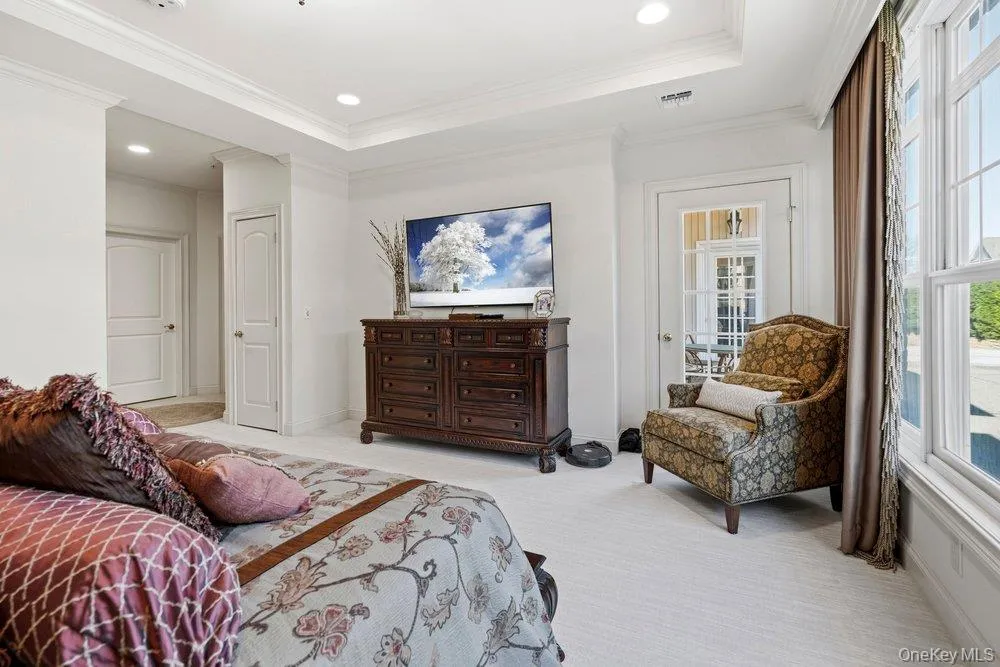 336 Trotting Lane, North Hempstead, NY, 2 Bedrooms Bedrooms, 5 Rooms Rooms,2 BathroomsBathrooms,Residential Lease,For Rent,Trotting,0,975682 336 Trotting Lane, North Hempstead, NY, 2 Bedrooms Bedrooms, 5 Rooms Rooms,2 BathroomsBathrooms,Residential Lease,For Rent,Trotting,0,975682