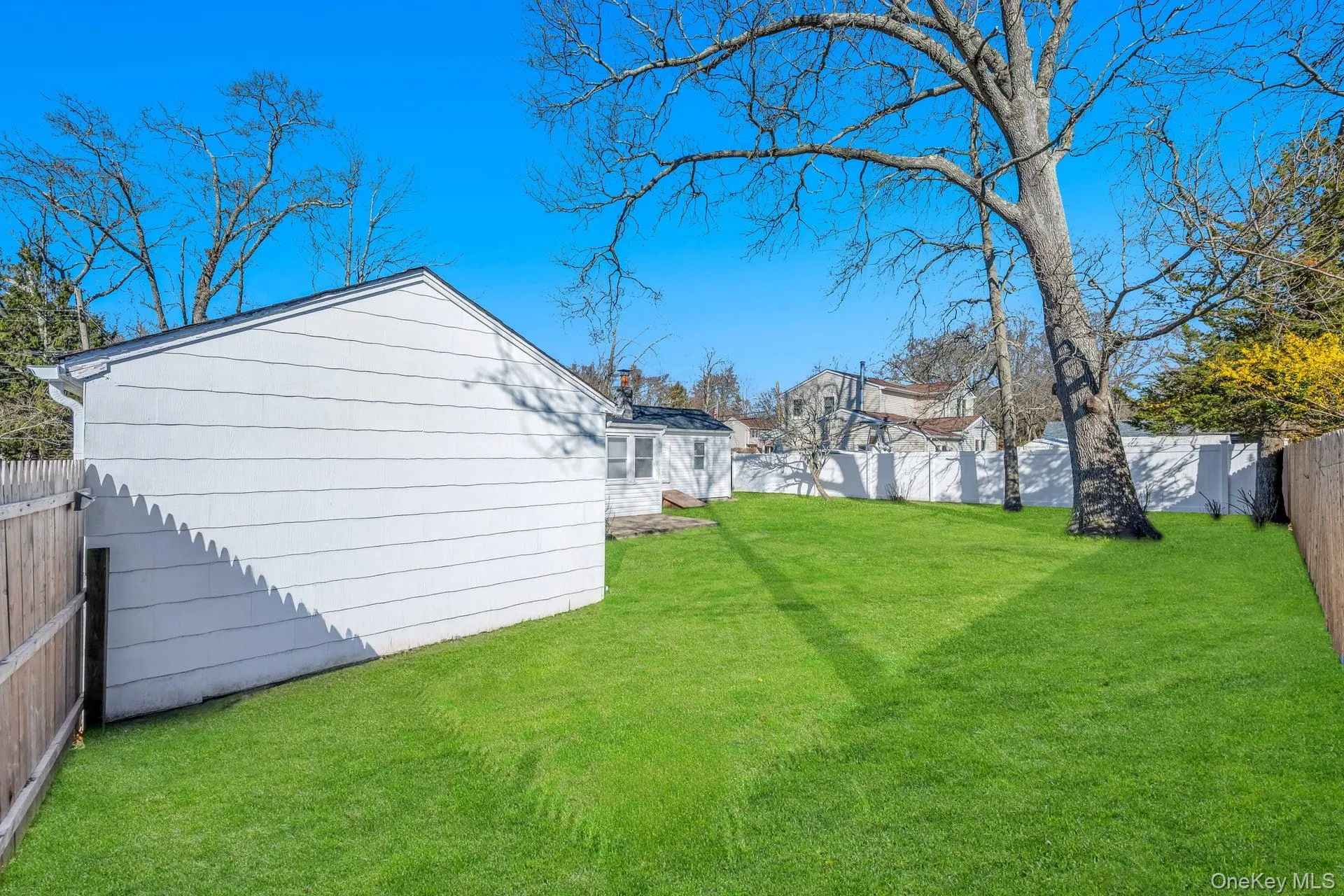 20 Willyn Road, Brookhaven, NY, 2 Bedrooms Bedrooms, 5 Rooms Rooms,1 BathroomBathrooms,Residential,For Rent,Willyn,0,975686 20 Willyn Road, Brookhaven, NY, 2 Bedrooms Bedrooms, 5 Rooms Rooms,1 BathroomBathrooms,Residential,For Rent,Willyn,0,975686