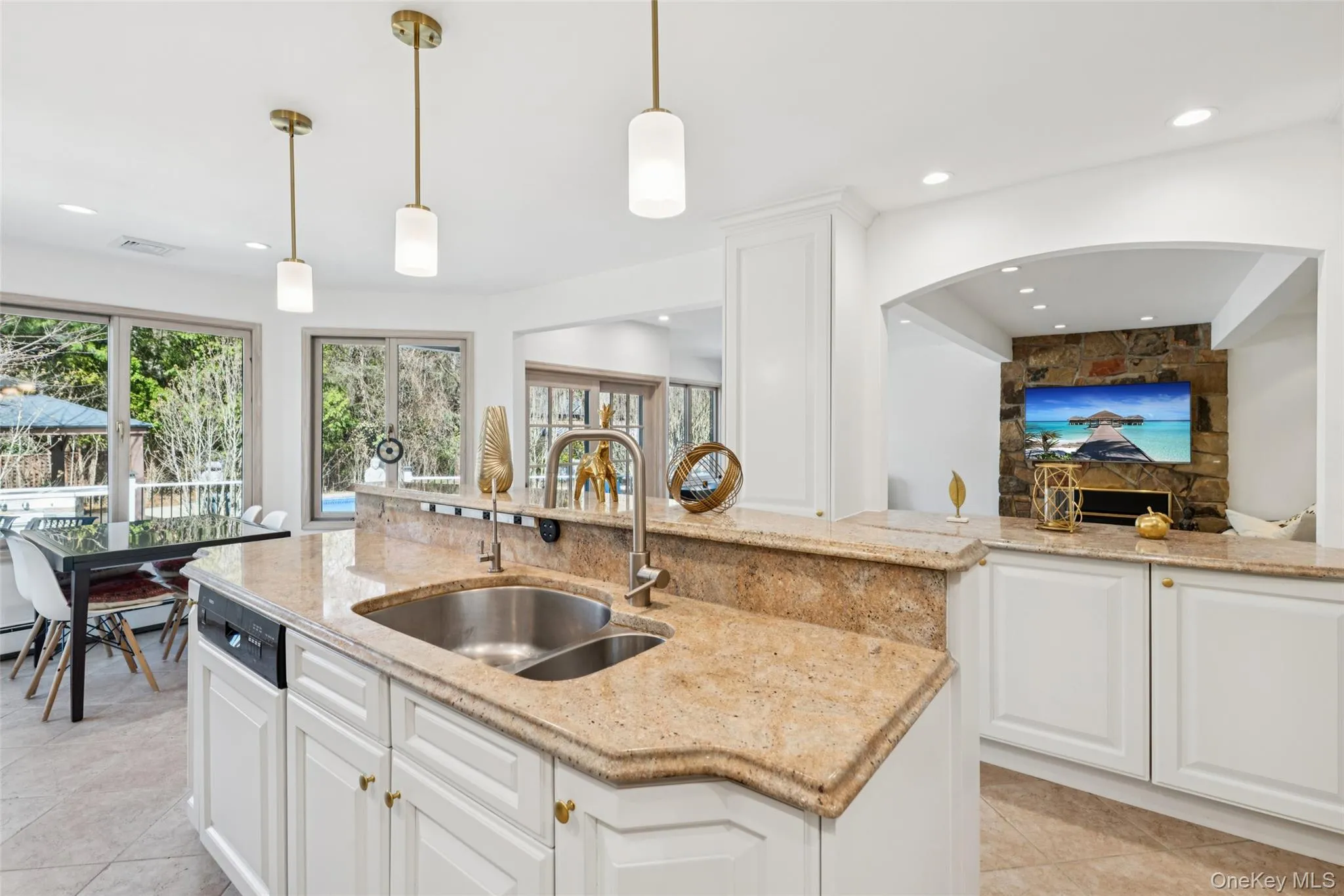1 Allenby Drive, Smithtown, NY, 4 Bedrooms Bedrooms, 10 Rooms Rooms,2 BathroomsBathrooms,Residential,For Rent,Allenby,0,975697 1 Allenby Drive, Smithtown, NY, 4 Bedrooms Bedrooms, 10 Rooms Rooms,2 BathroomsBathrooms,Residential,For Rent,Allenby,0,975697