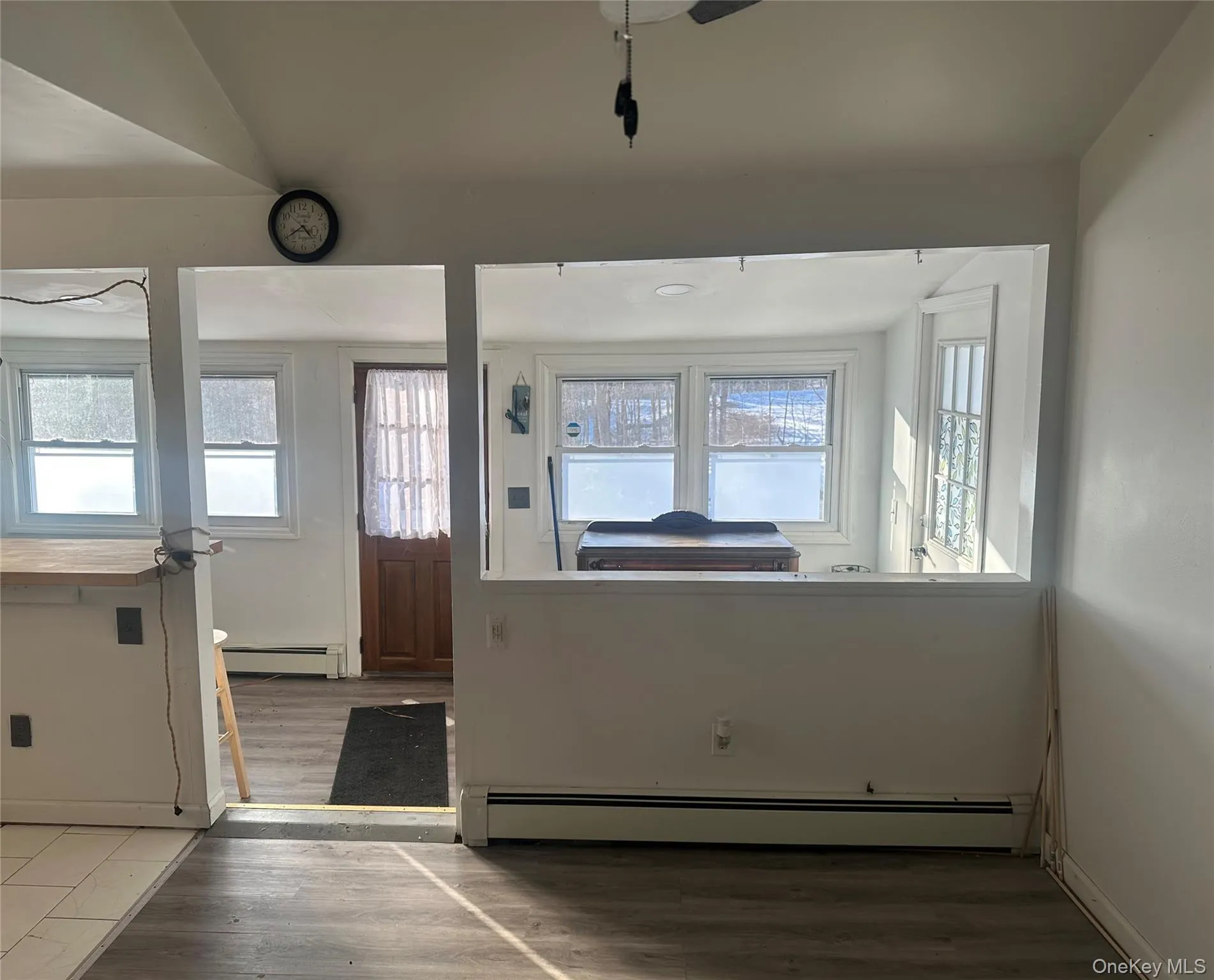171 Lake Shore Drive, Shawangunk, NY, 2 Bedrooms Bedrooms, 6 Rooms Rooms,1 BathroomBathrooms,Residential Lease,For Rent,Lake Shore,0,975725 171 Lake Shore Drive, Shawangunk, NY, 2 Bedrooms Bedrooms, 6 Rooms Rooms,1 BathroomBathrooms,Residential Lease,For Rent,Lake Shore,0,975725
