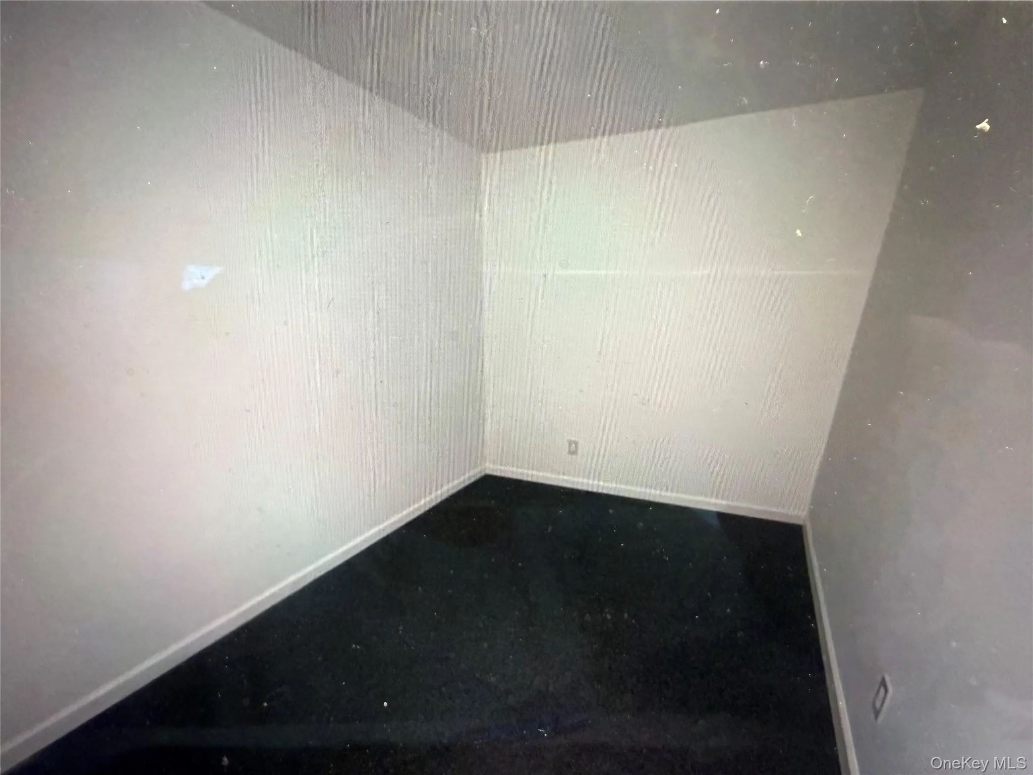 5A Hemlock Drive, Islip, NY, 1 Bedroom Bedrooms, 3 Rooms Rooms,1 BathroomBathrooms,Residential,For Rent,Hemlock,0,975726 5A Hemlock Drive, Islip, NY, 1 Bedroom Bedrooms, 3 Rooms Rooms,1 BathroomBathrooms,Residential,For Rent,Hemlock,0,975726