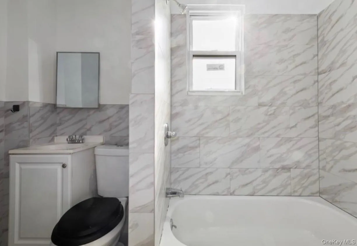 15312 122nd Avenue, New York, NY, 2 Bedrooms Bedrooms, 5 Rooms Rooms,1 BathroomBathrooms,Residential Lease,For Rent,122nd,0,975732 15312 122nd Avenue, New York, NY, 2 Bedrooms Bedrooms, 5 Rooms Rooms,1 BathroomBathrooms,Residential Lease,For Rent,122nd,0,975732